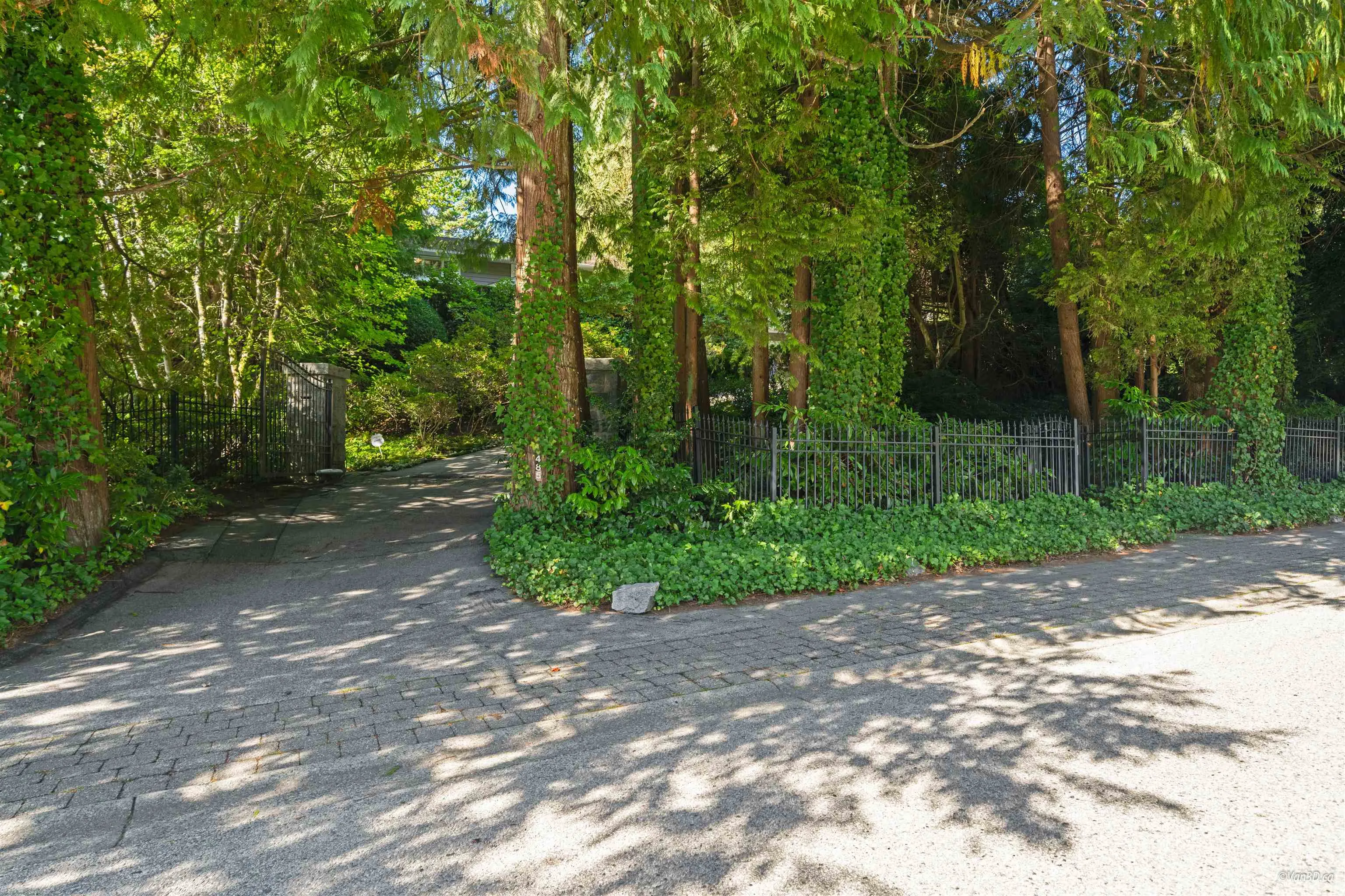 485 Southborough Drive