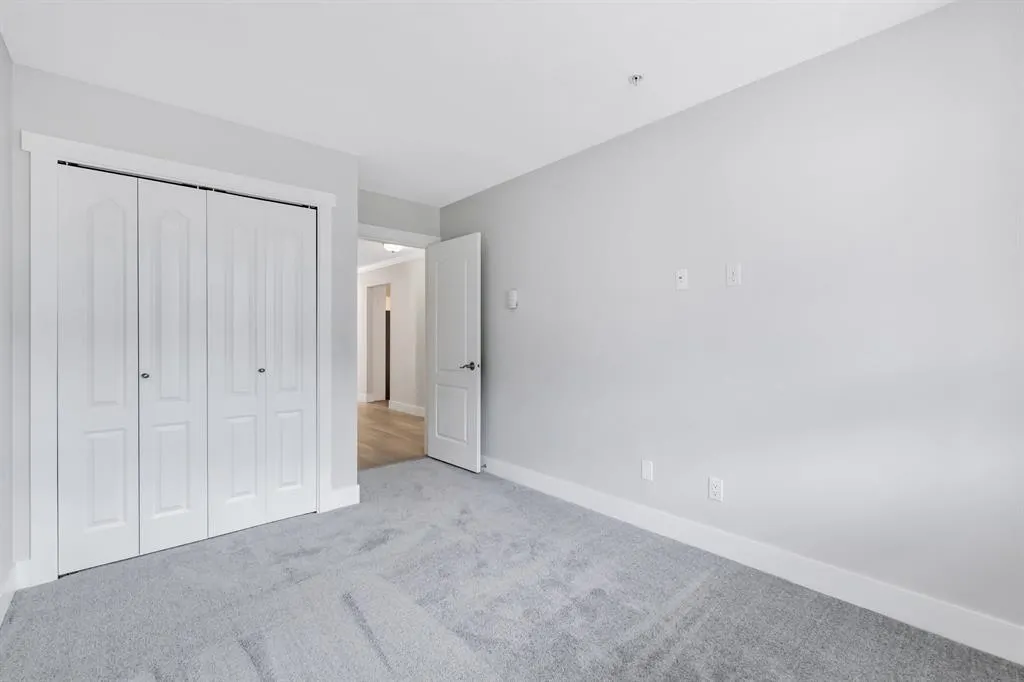 310 14965 Marine Drive