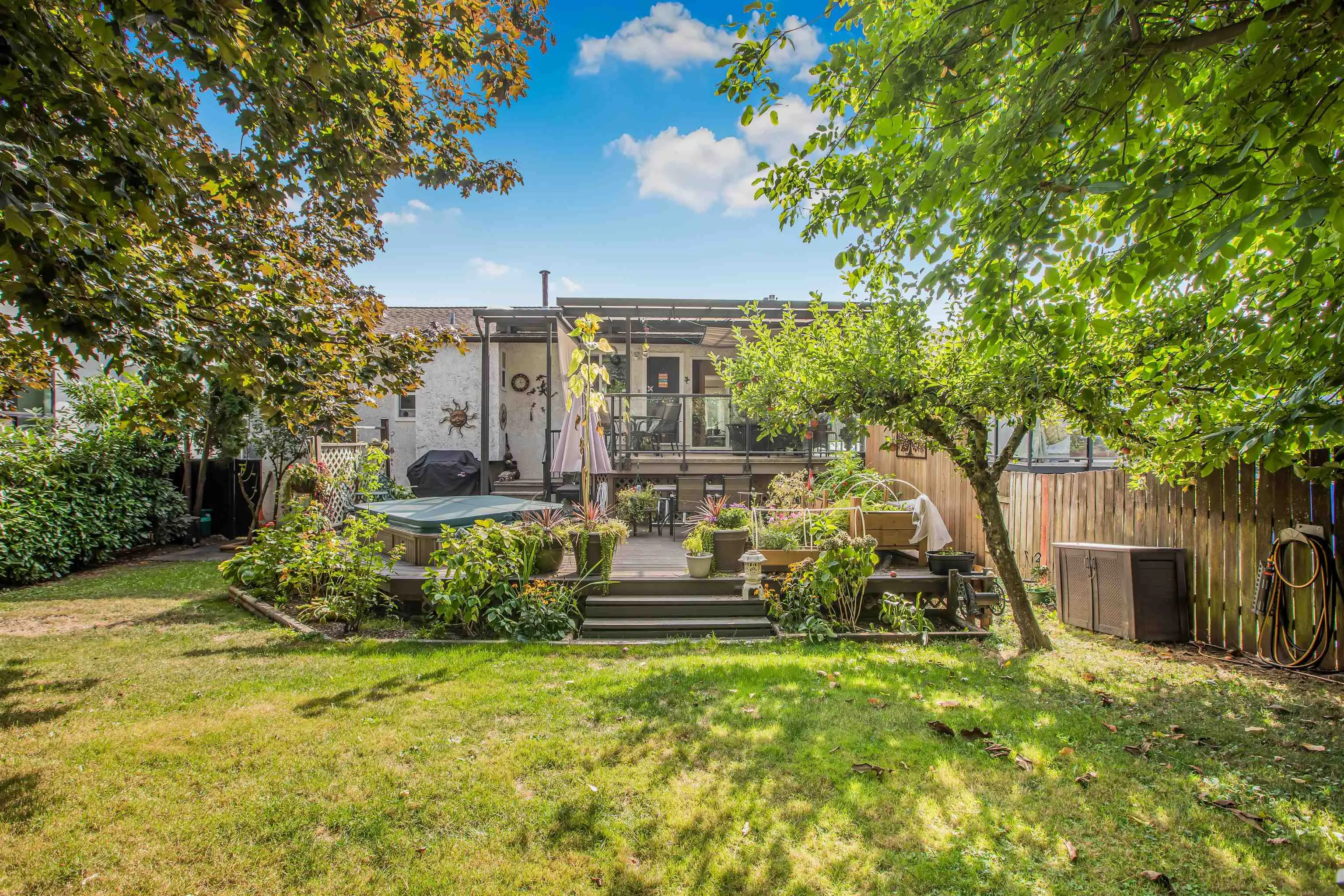 32285 Atwater Crescent