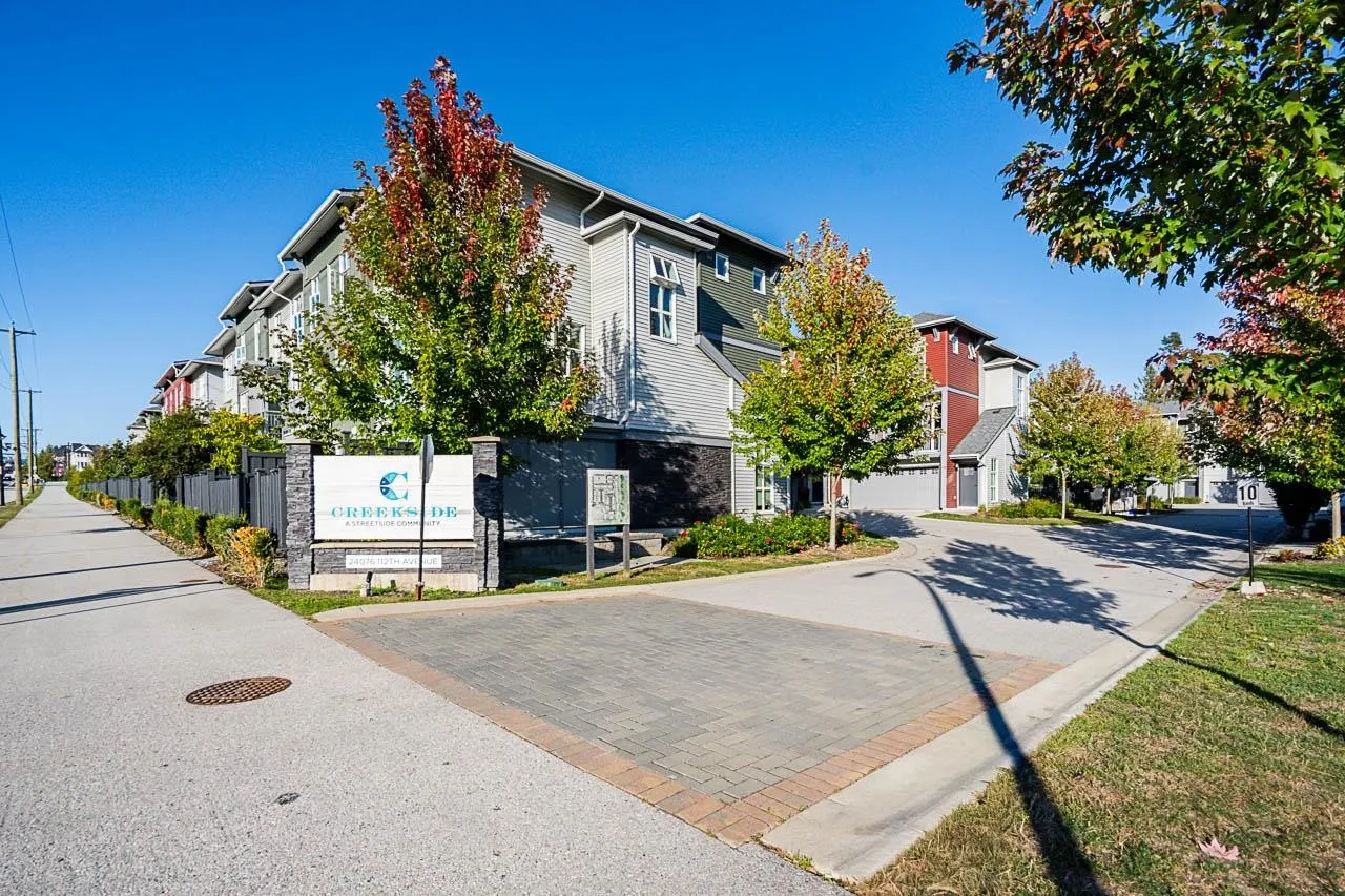 67 24076 112 Avenue