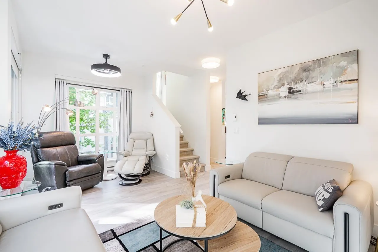 67 24076 112 Avenue