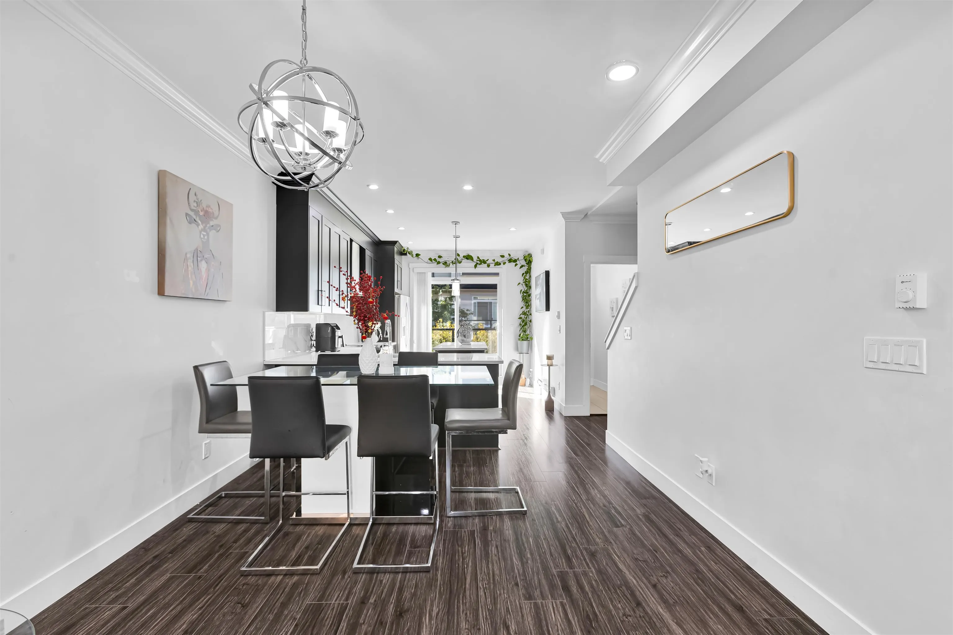 121 13898 64 Avenue