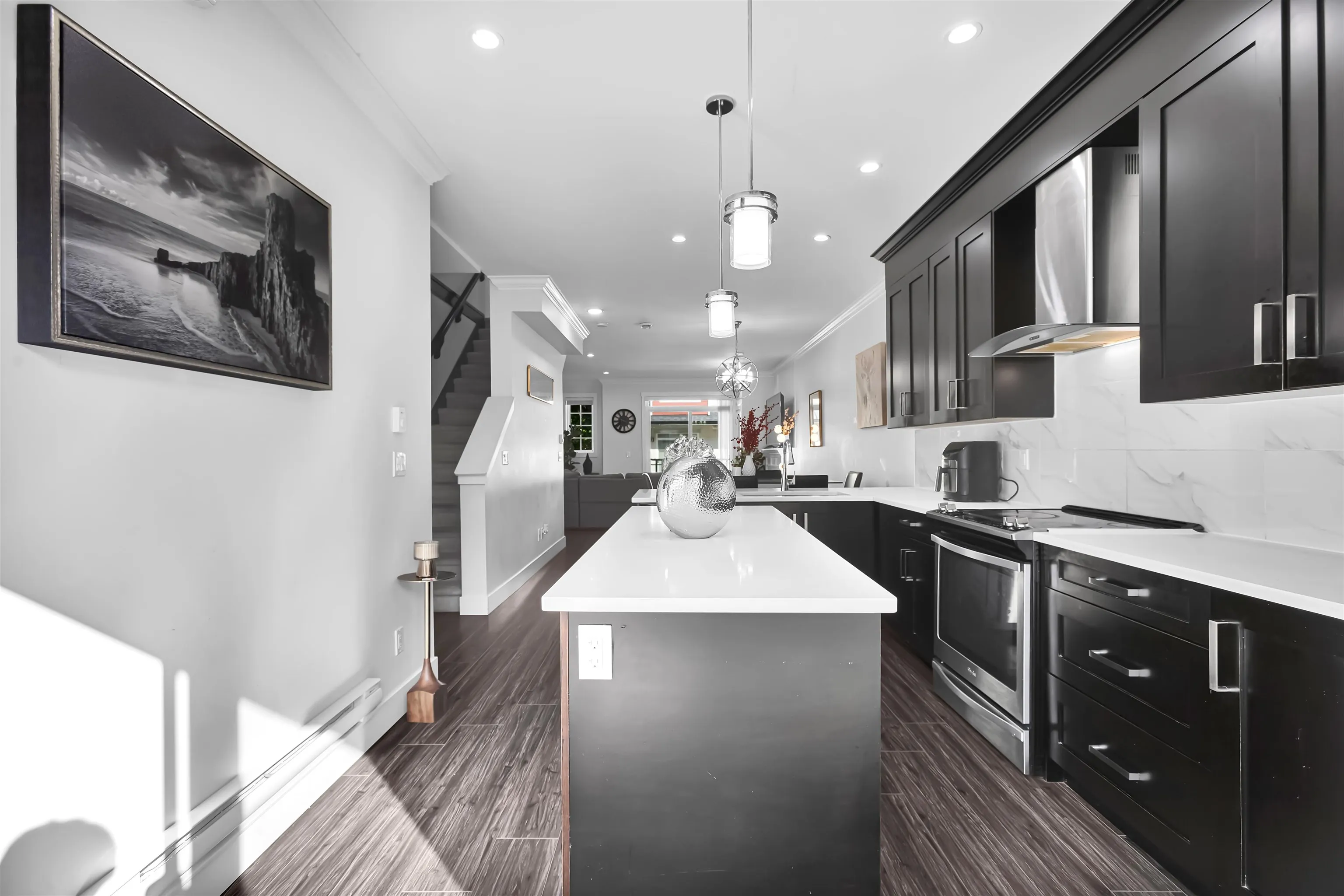 121 13898 64 Avenue