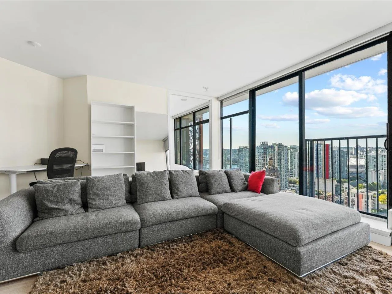 3307 128 W Cordova Street