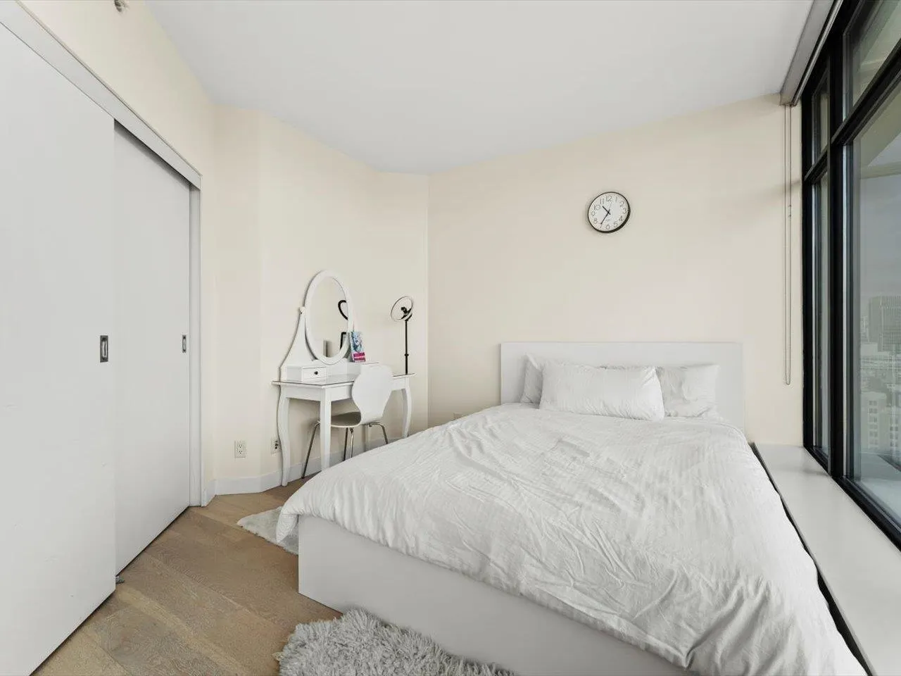 3307 128 W Cordova Street