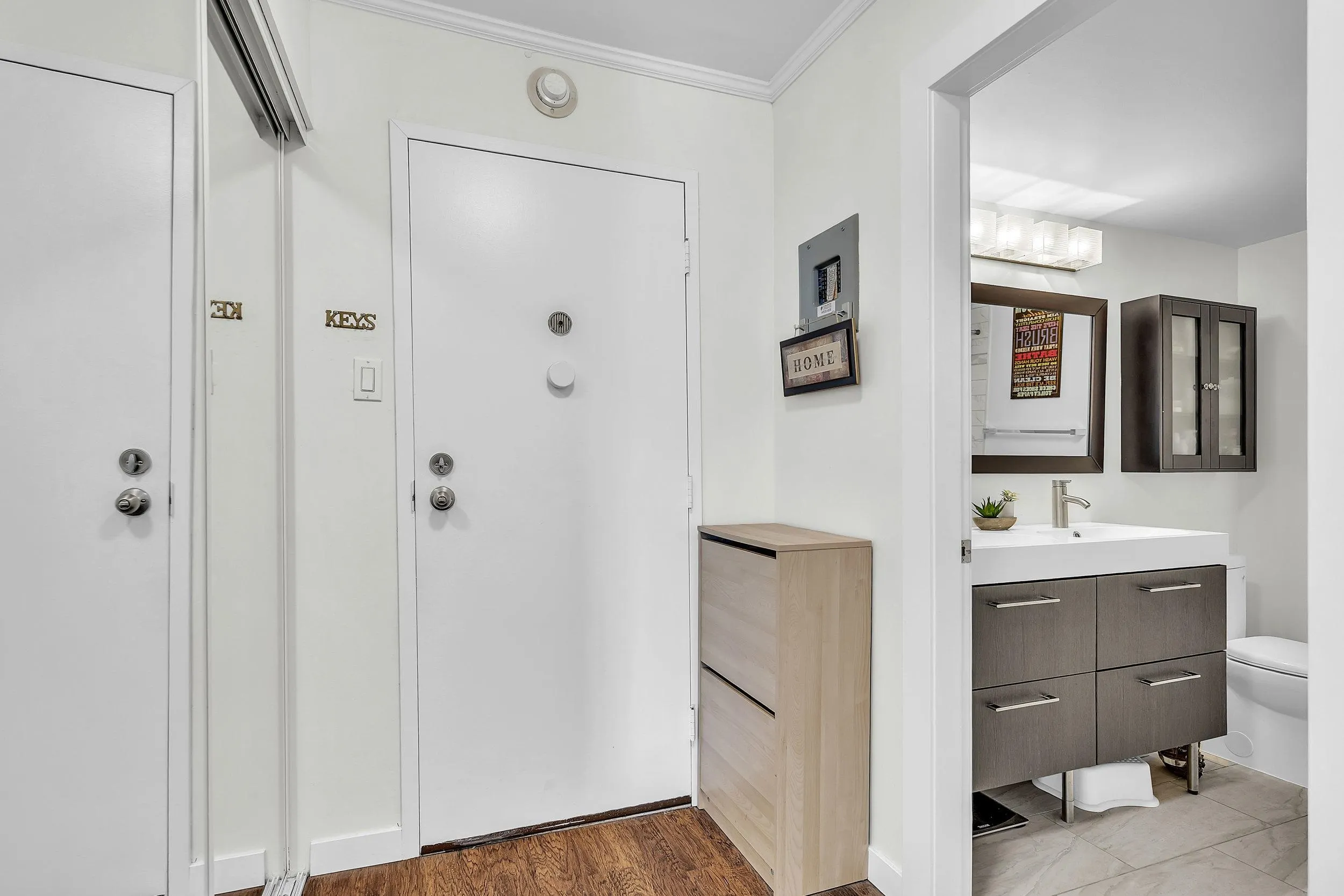 1606 9280 Salish Court