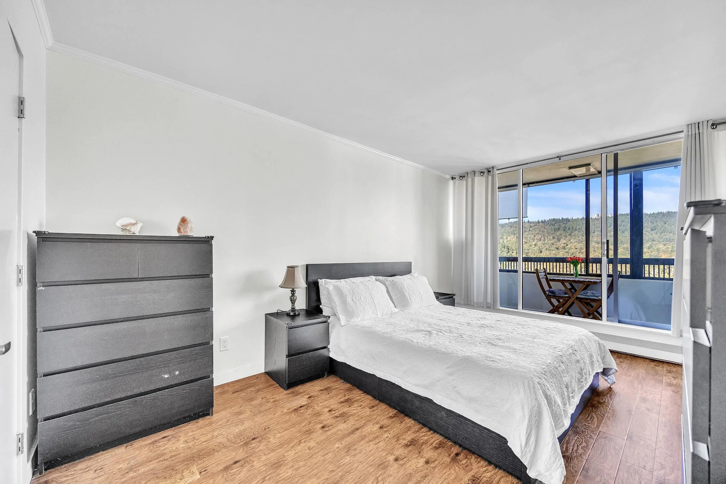 1606 9280 Salish Court