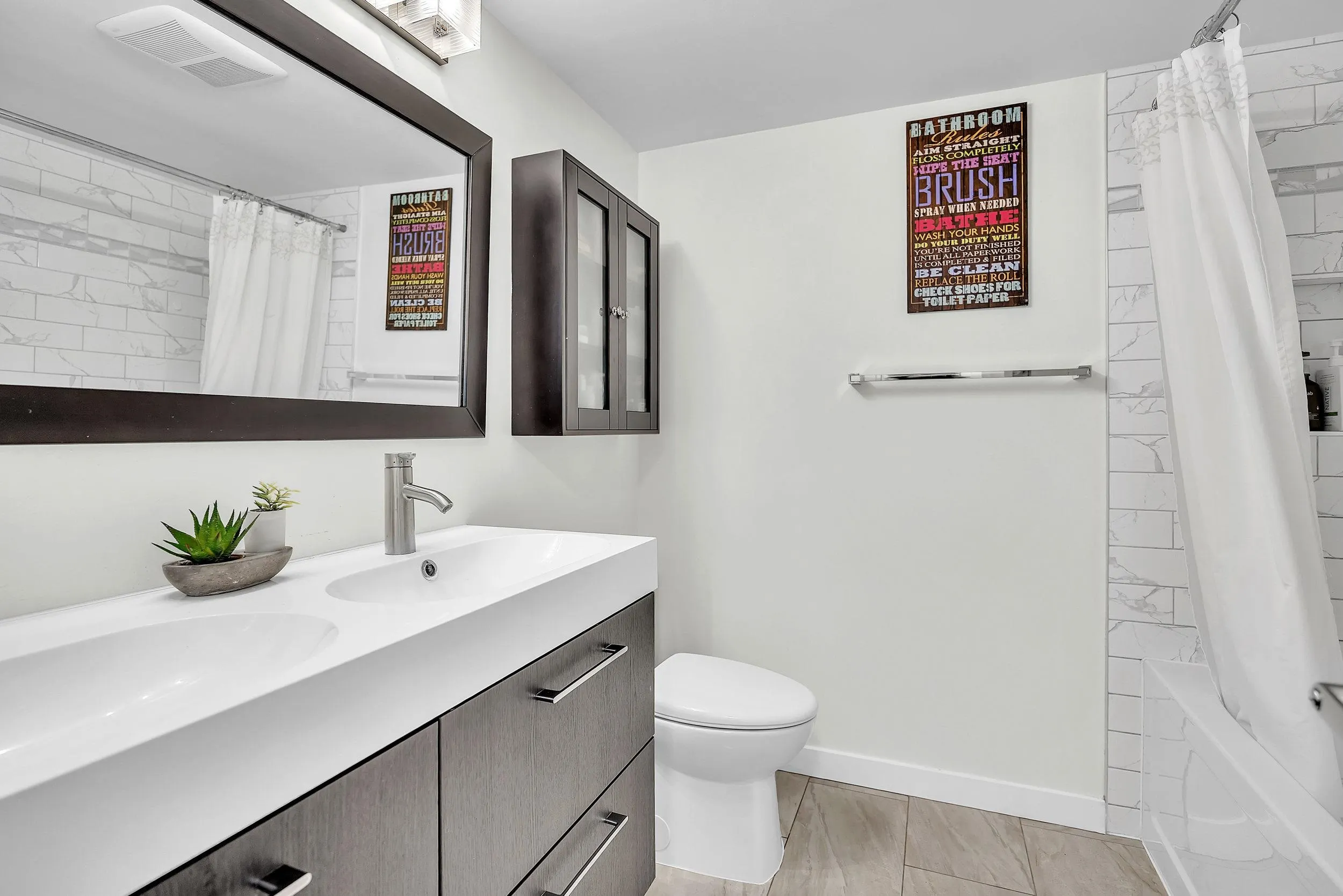 1606 9280 Salish Court