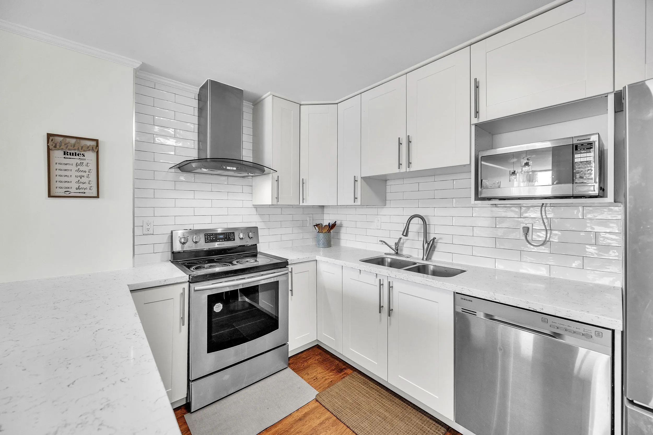 1606 9280 Salish Court