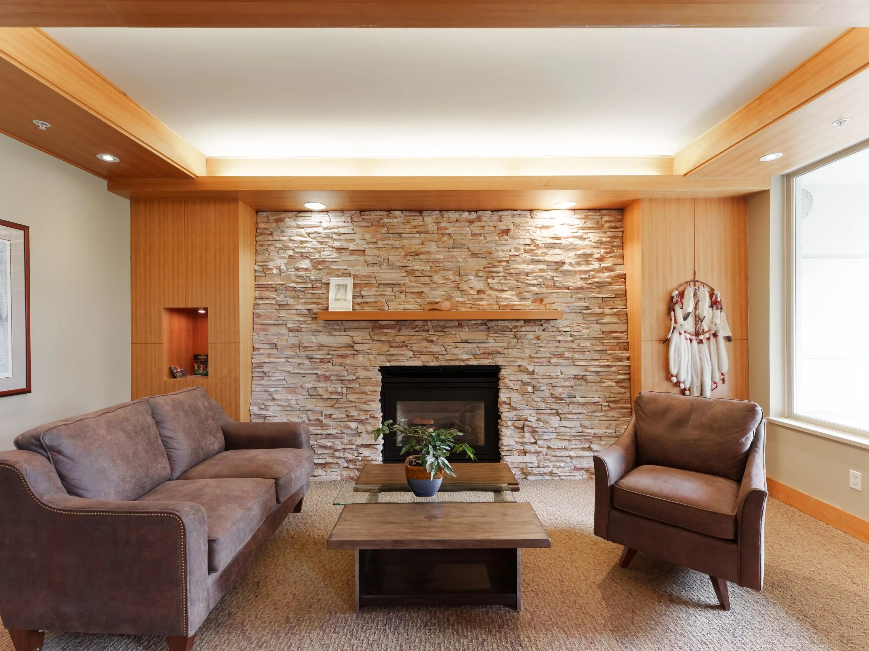 422 580 Raven Woods Drive