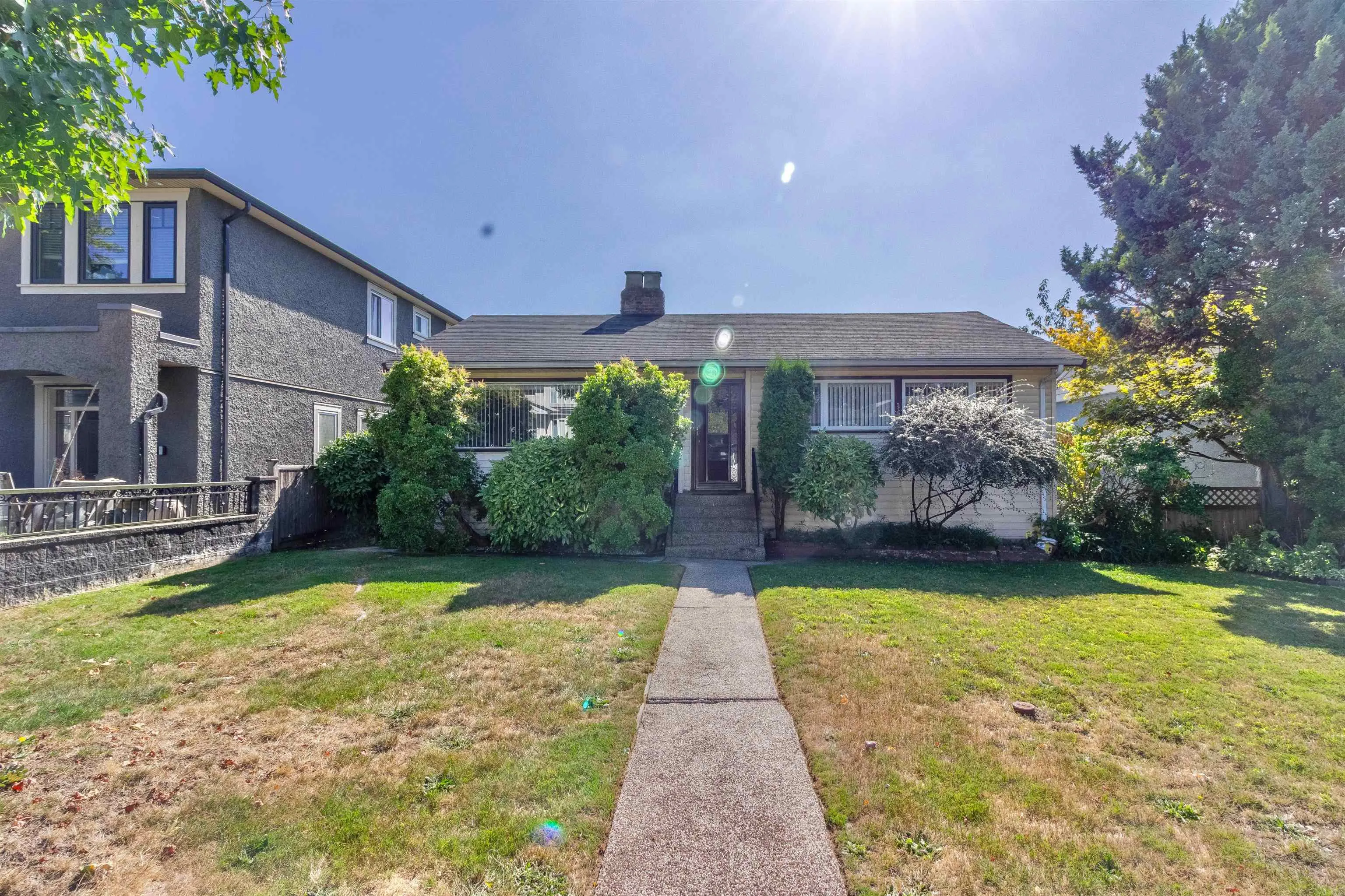 4342 Parker Street
