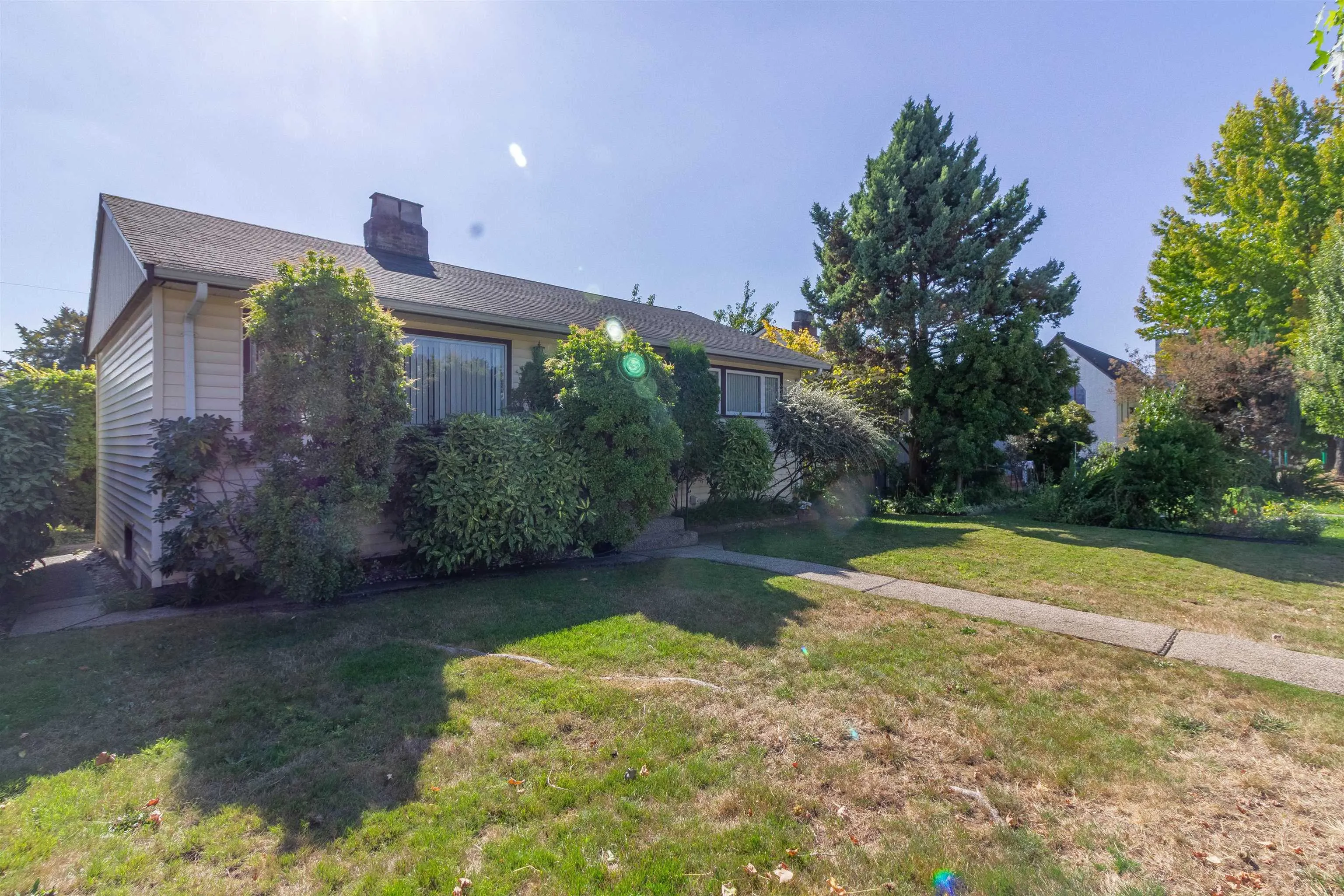 4342 Parker Street