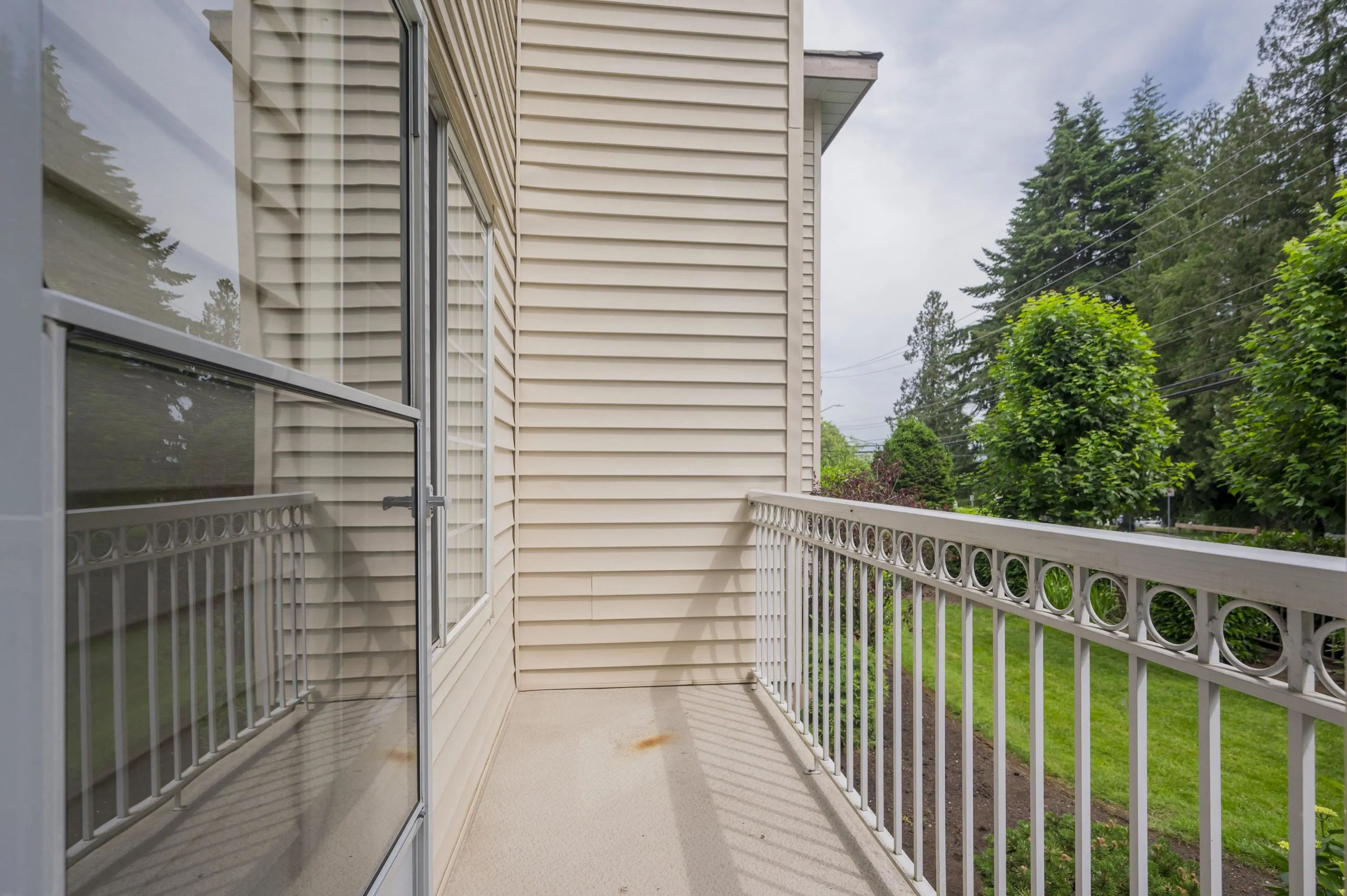 106 2491 Gladwin Road