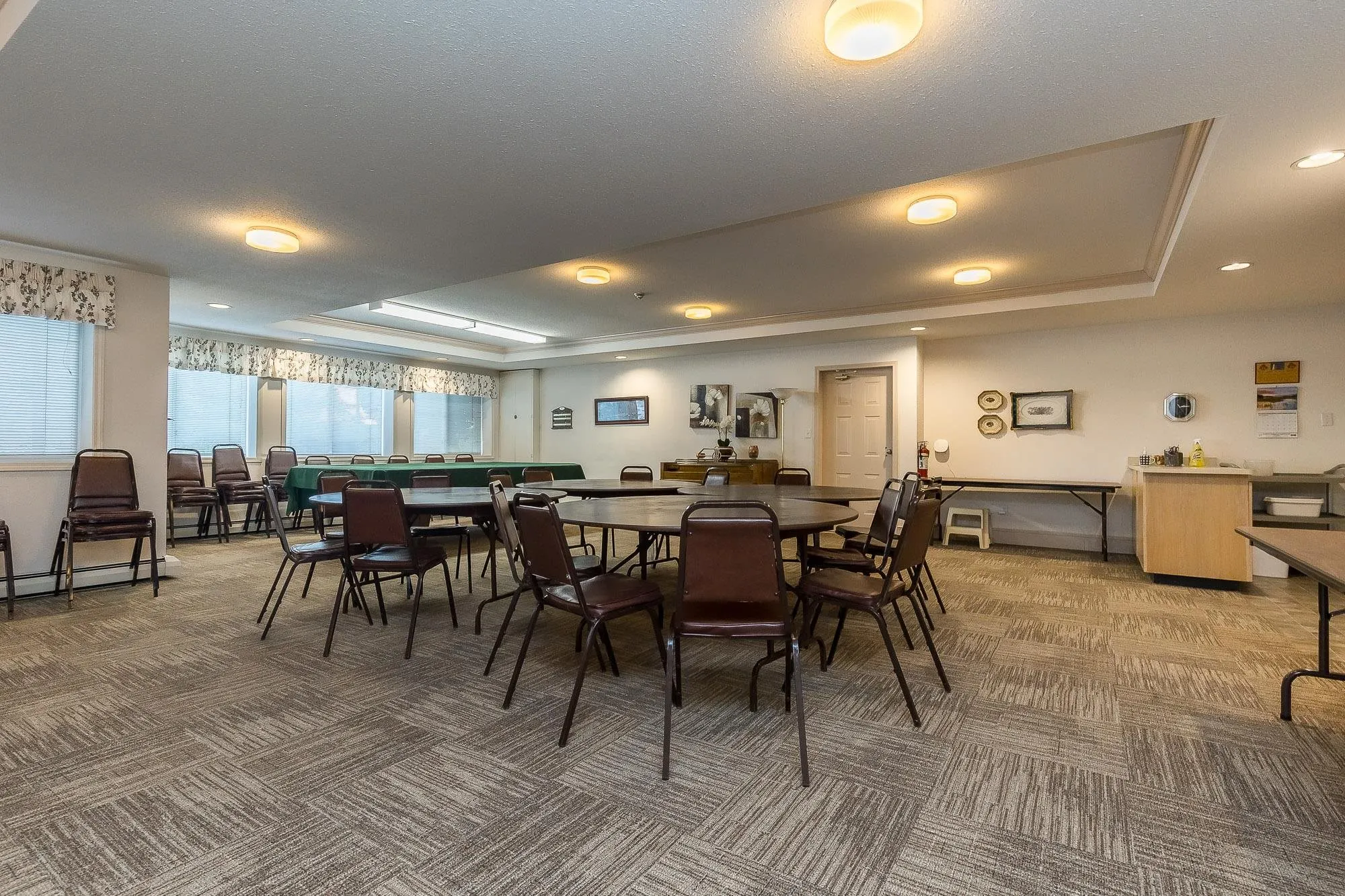 106 2491 Gladwin Road