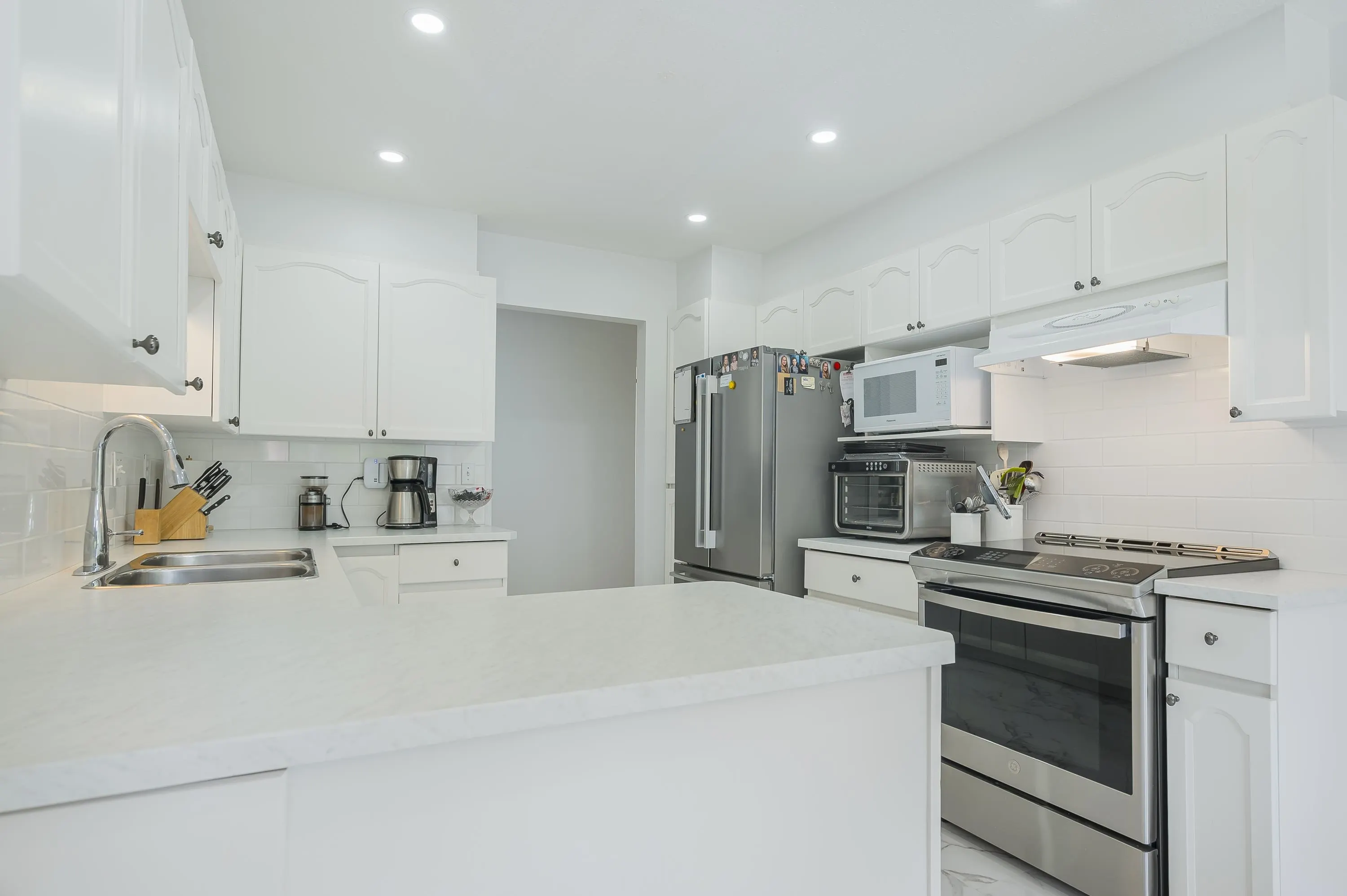 106 2491 Gladwin Road