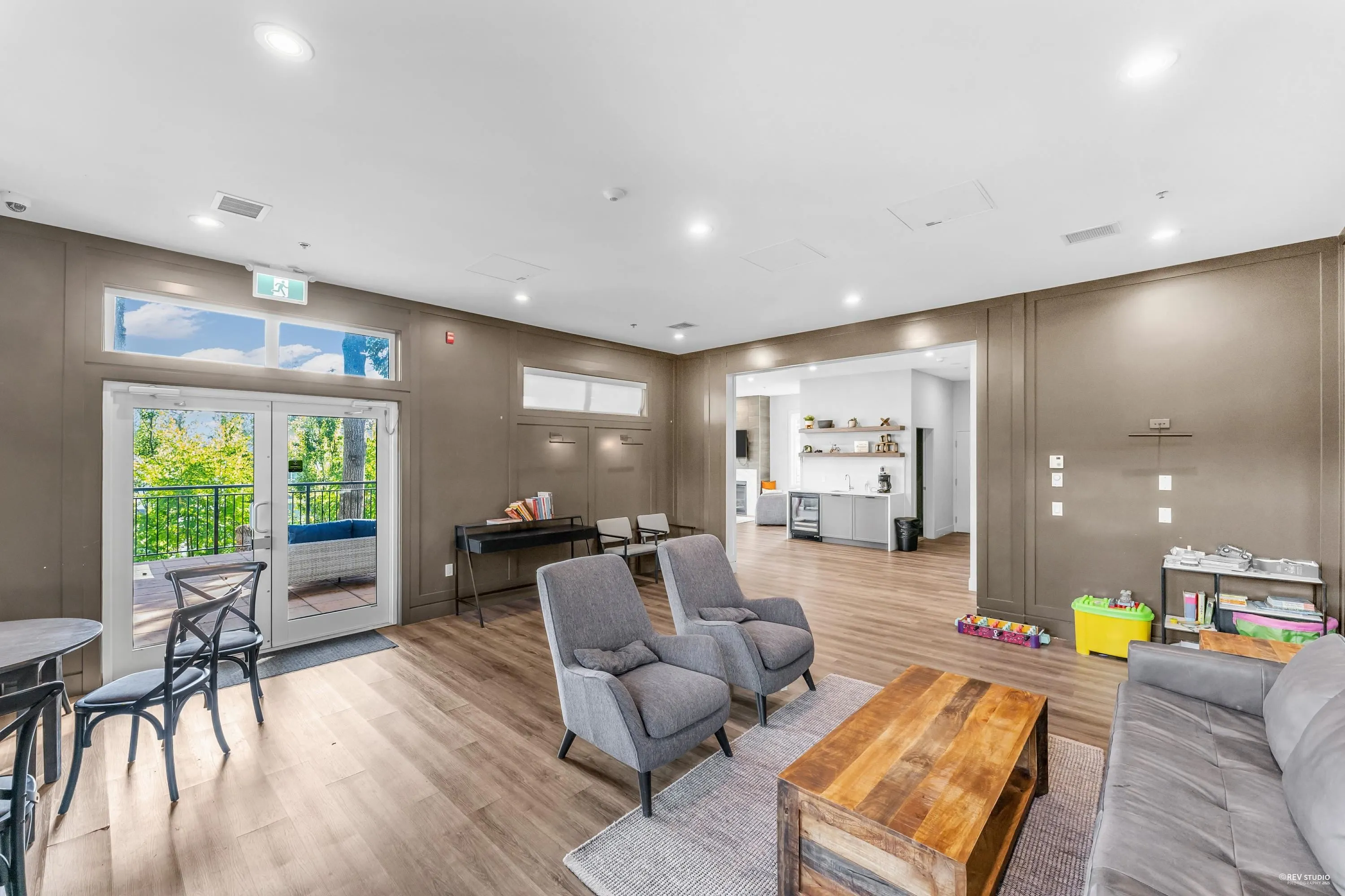 134 9718 161a Street