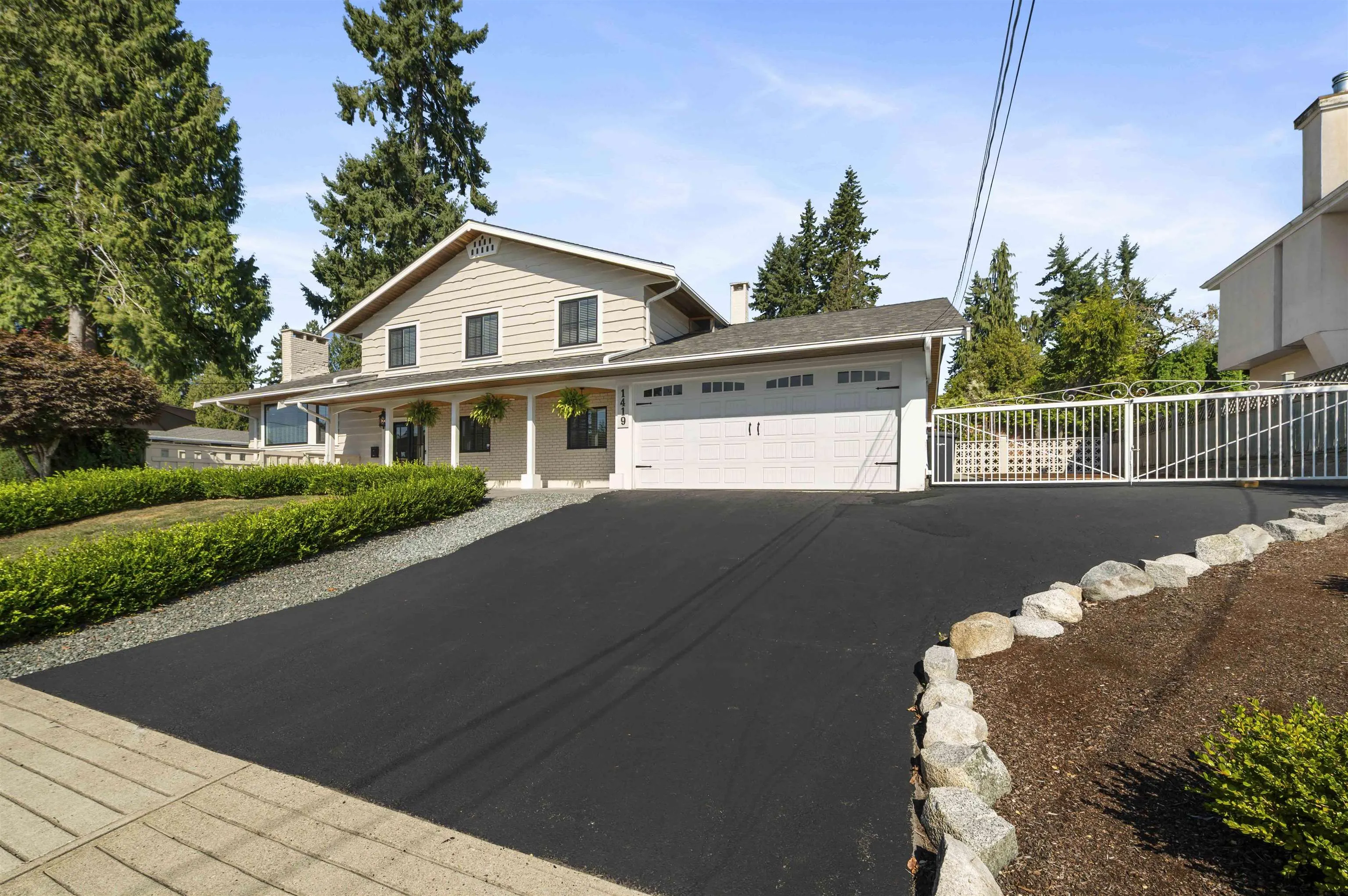 1419 Haversley Avenue