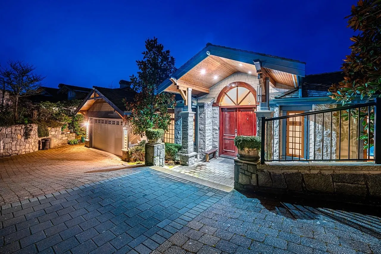 2420 Halston Court