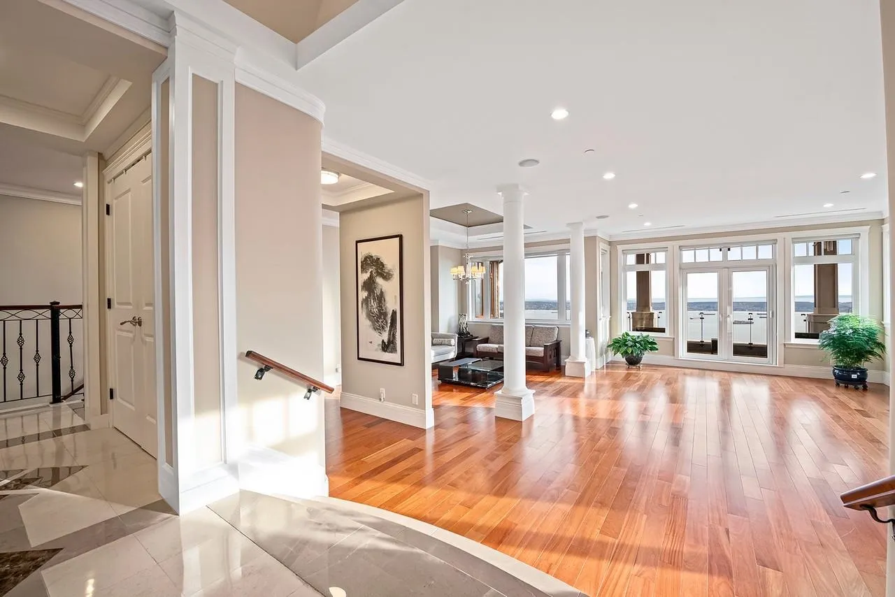 2420 Halston Court
