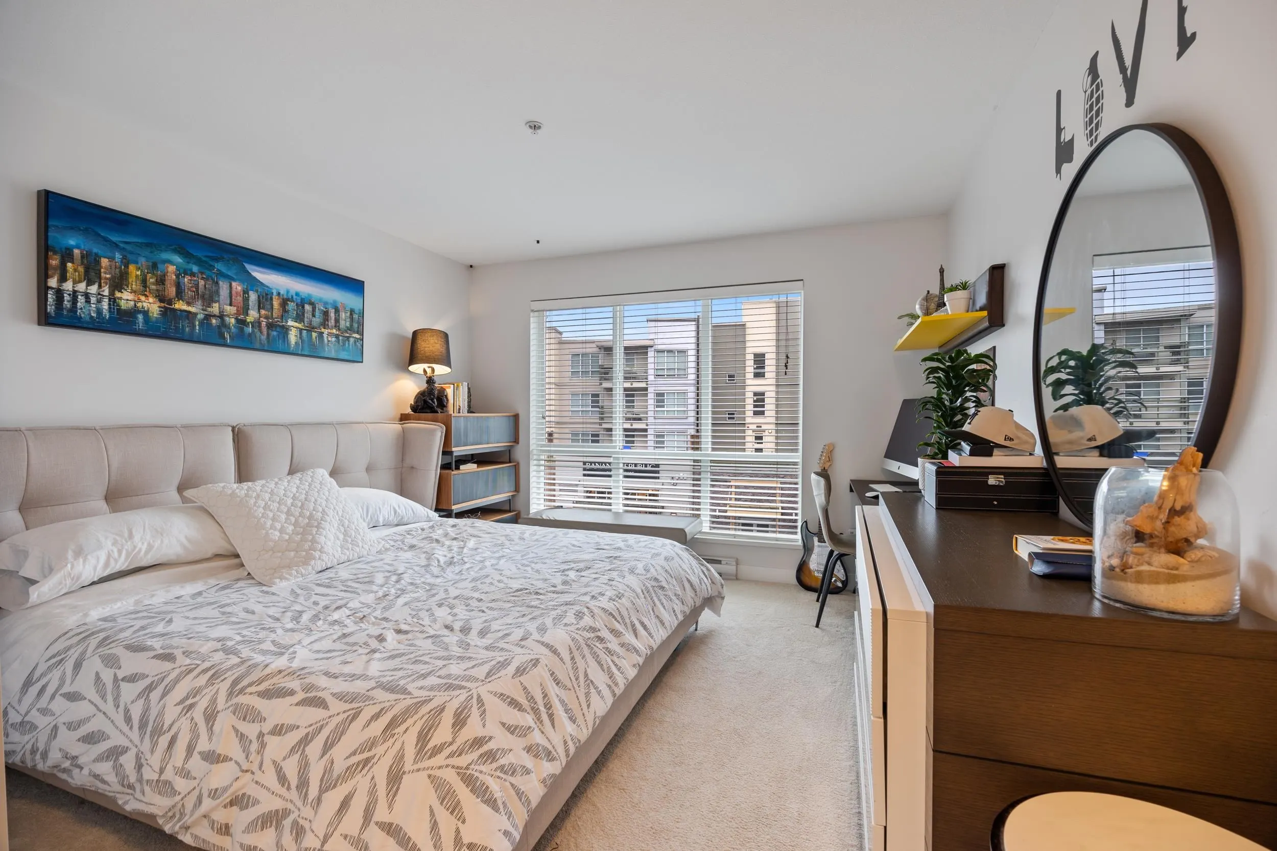 201 15745 Croydon Drive