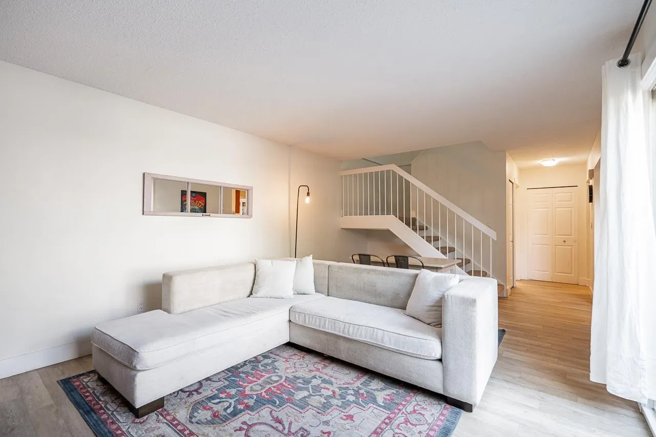117 5421 10 Avenue