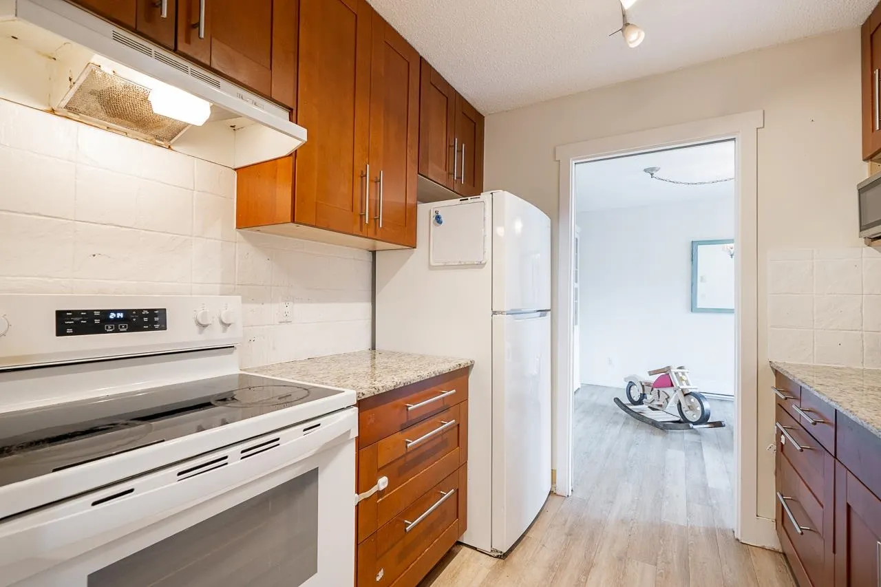 117 5421 10 Avenue