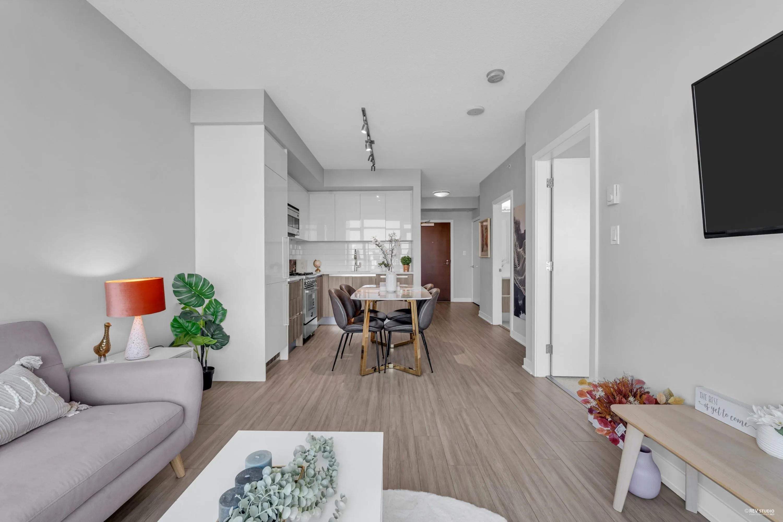3002 4900 Lennox Lane