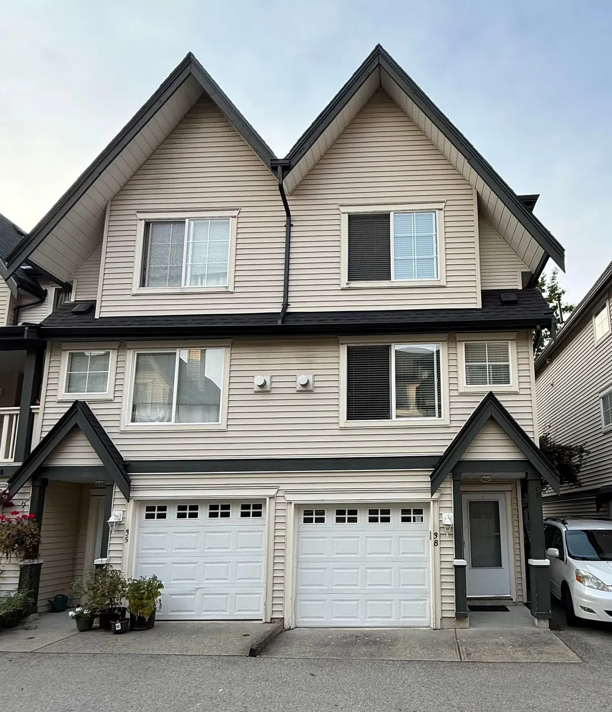 38 15355 26 Avenue