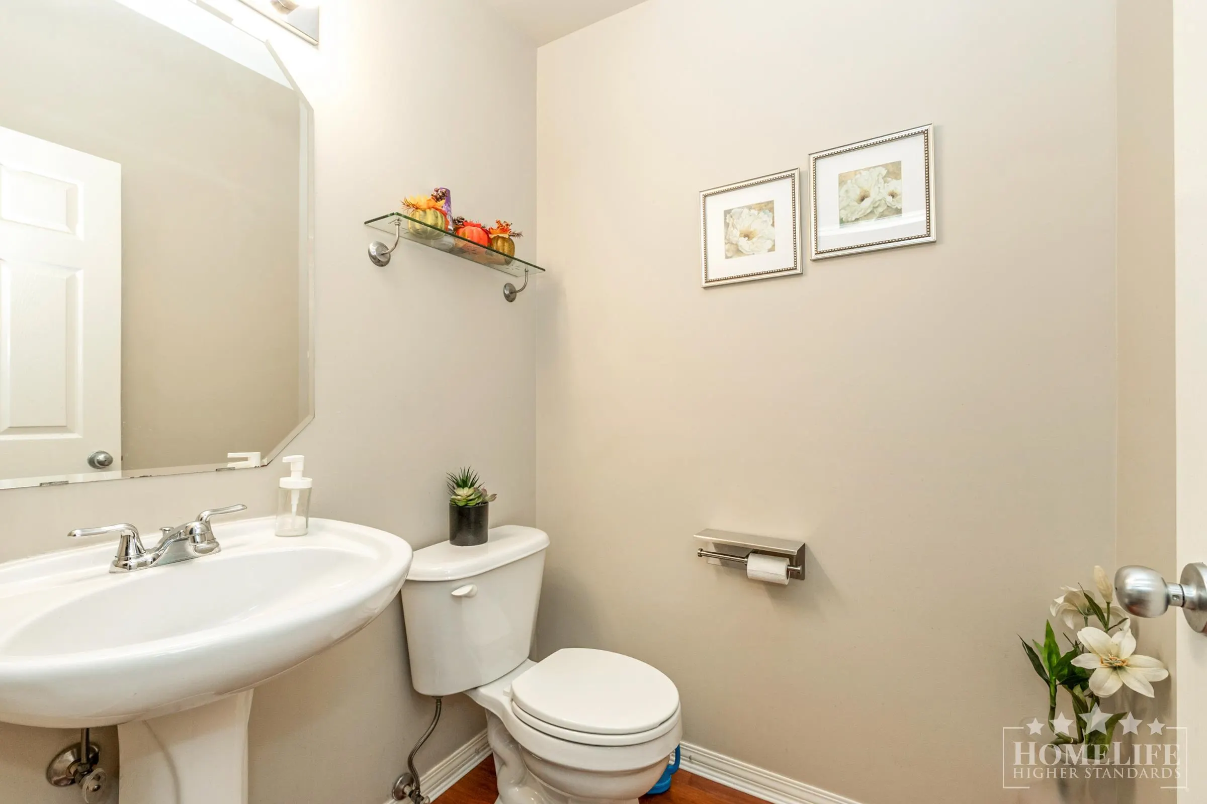 64 1055 Riverwood Gate