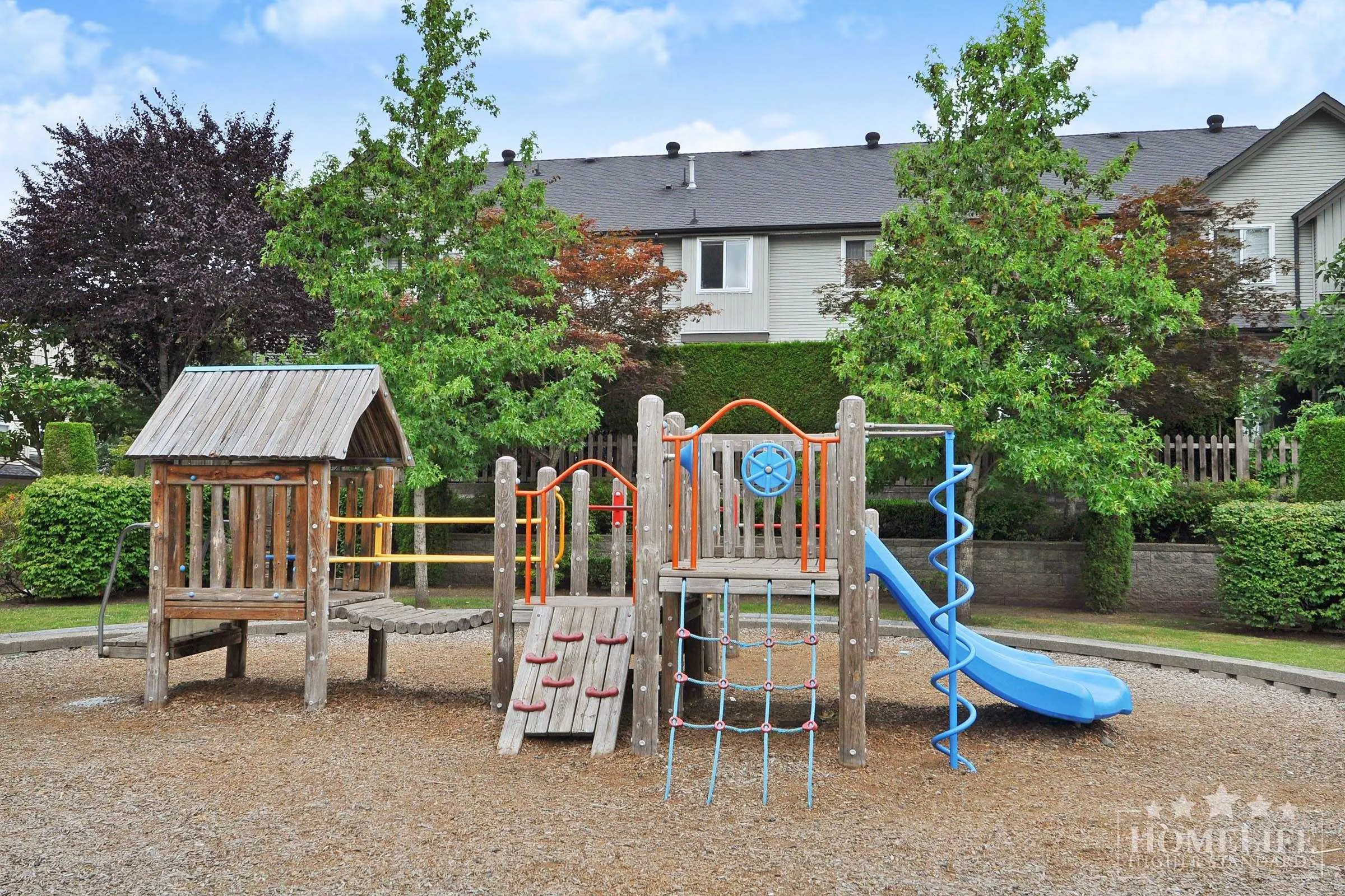 64 1055 Riverwood Gate