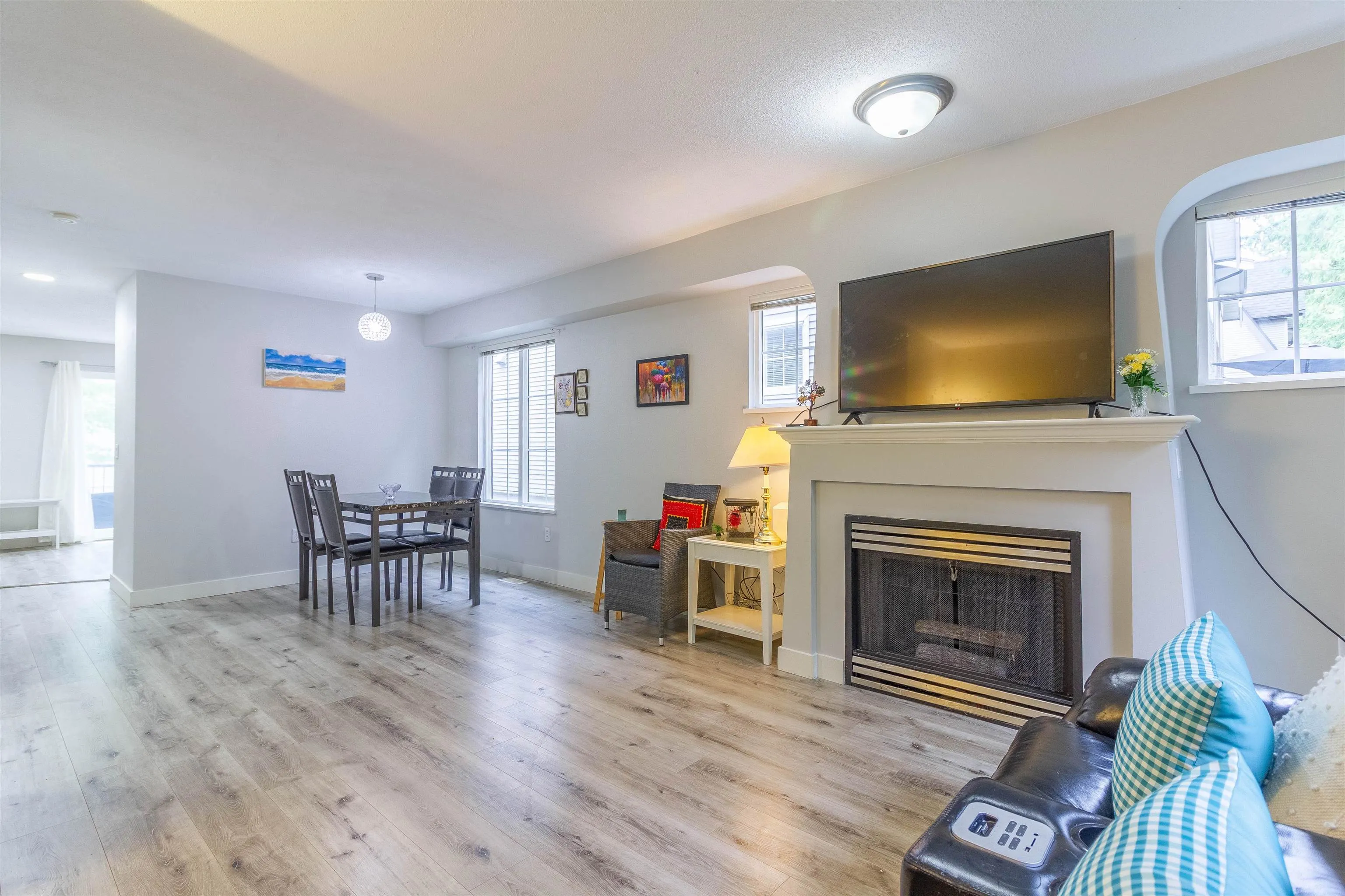 89 12778 66 Avenue