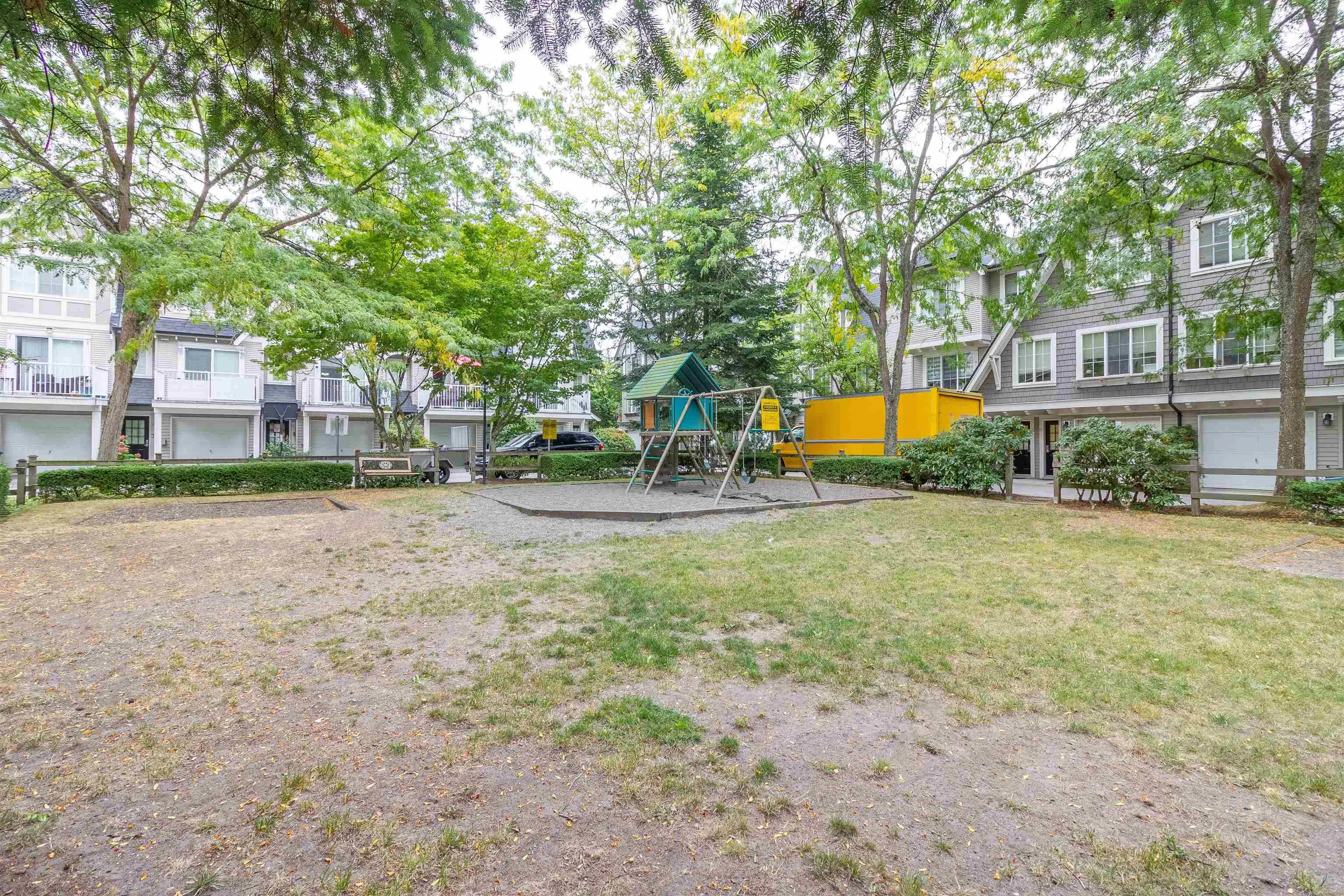 89 12778 66 Avenue