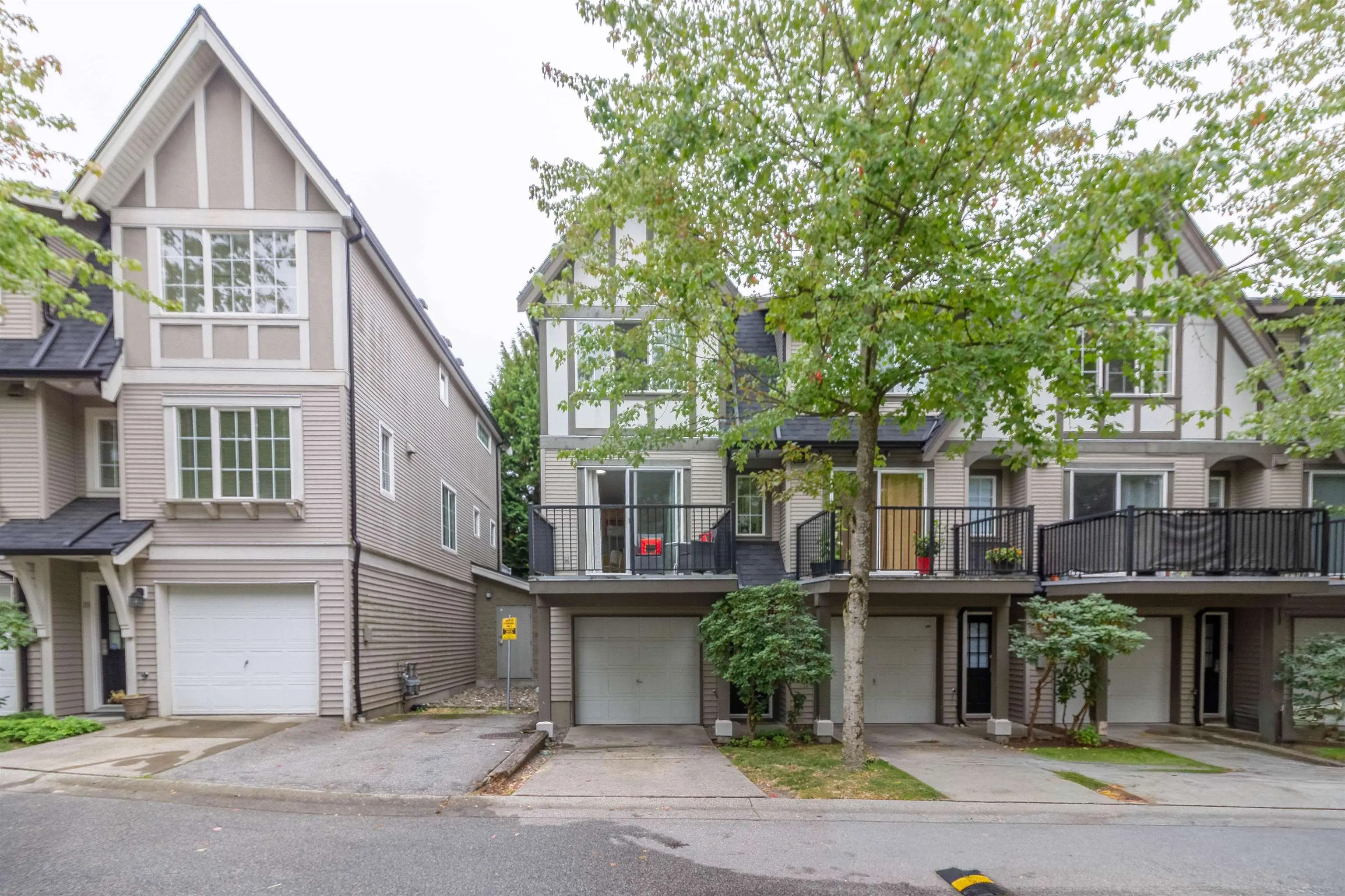 89 12778 66 Avenue