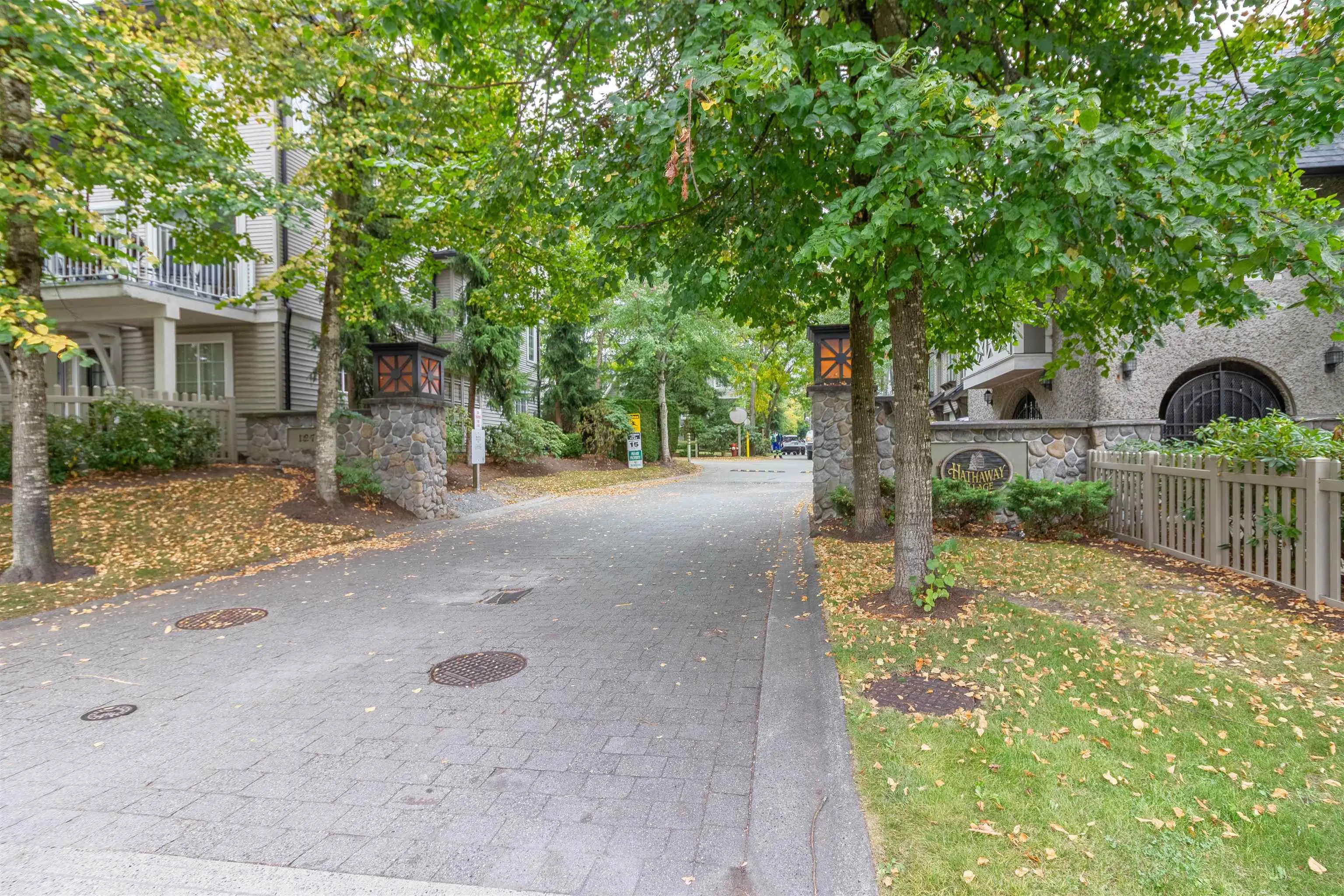 89 12778 66 Avenue