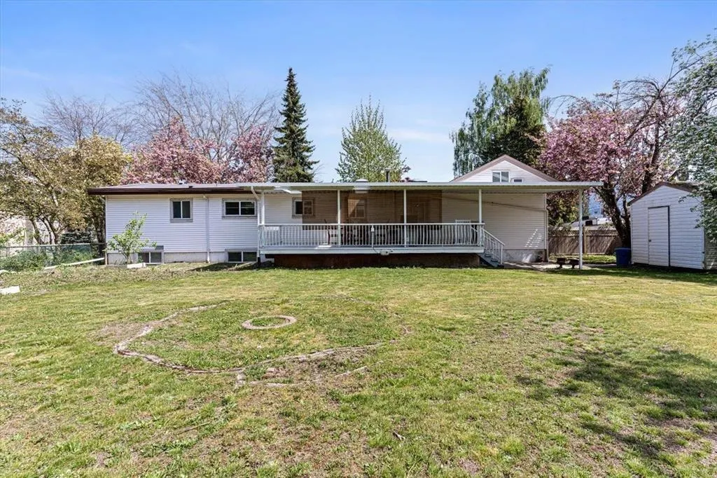 6755 Lorne Drive