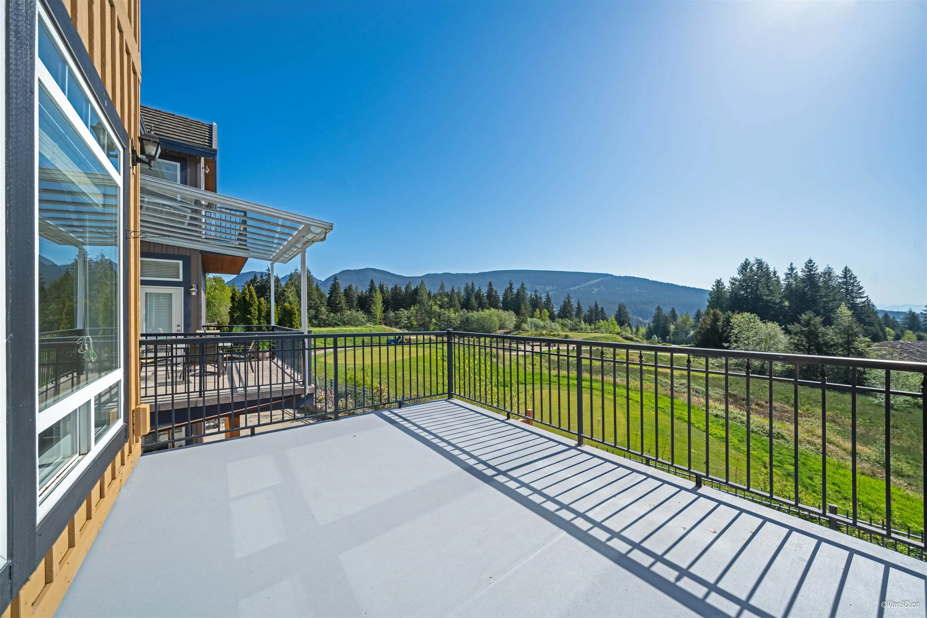 3235 Chartwell Lane
