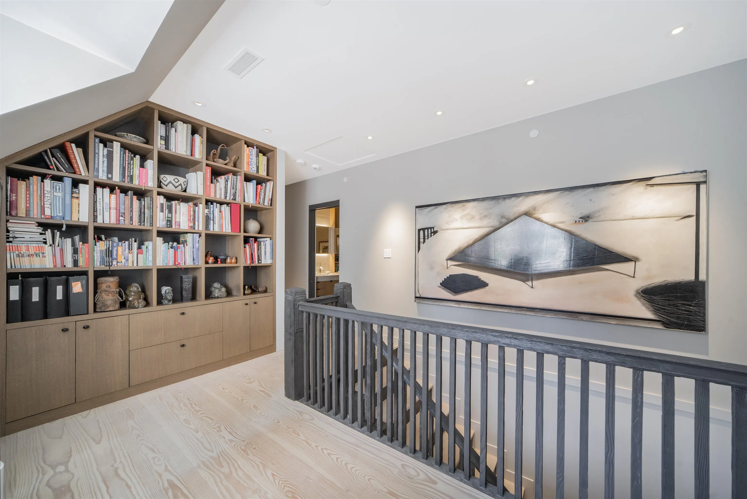 1501 Atlas Lane