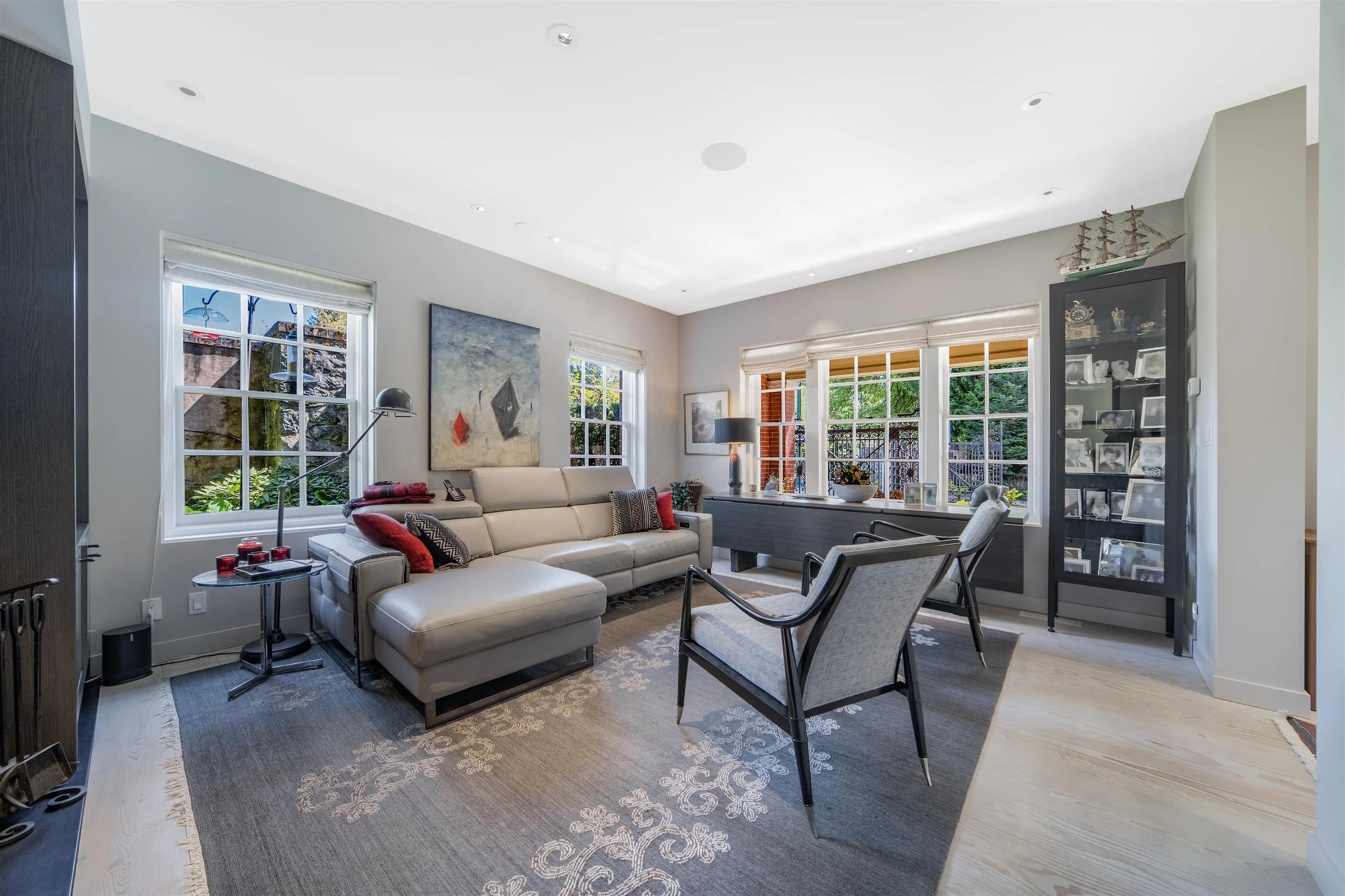 1501 Atlas Lane