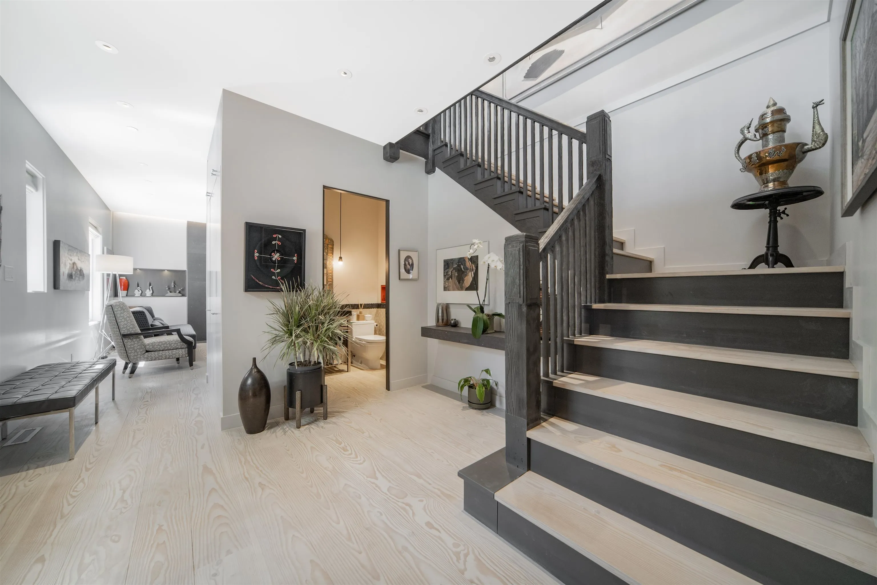 1501 Atlas Lane