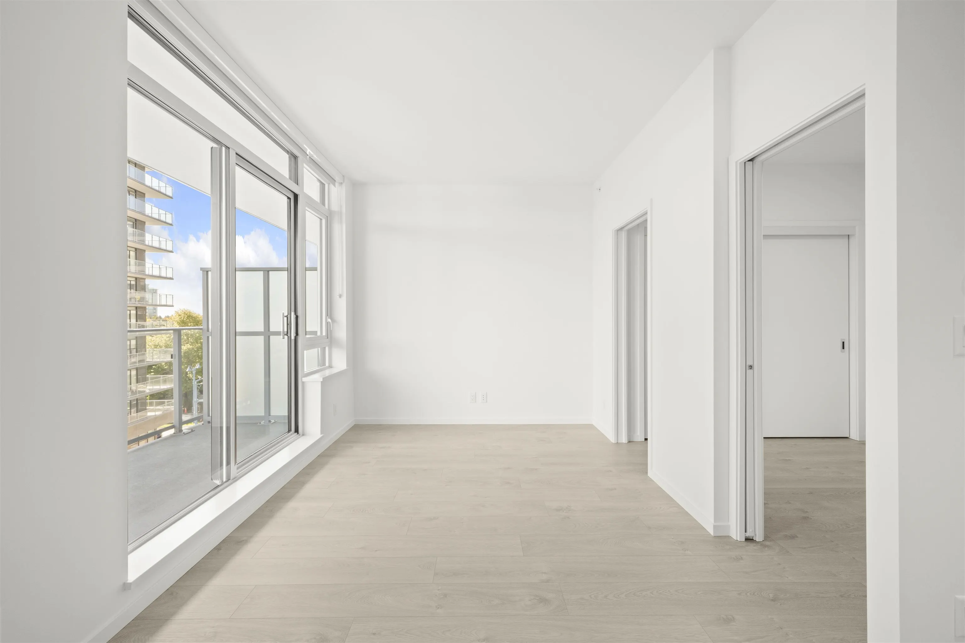 569 6600 Minoru Boulevard