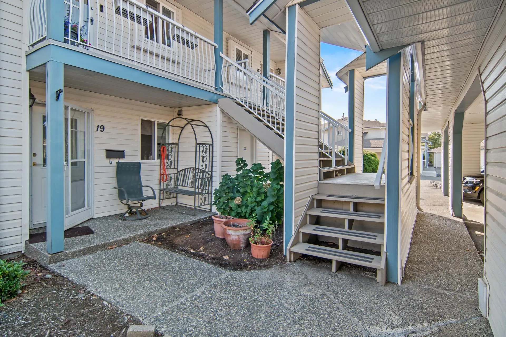 20 45435 Knight Road