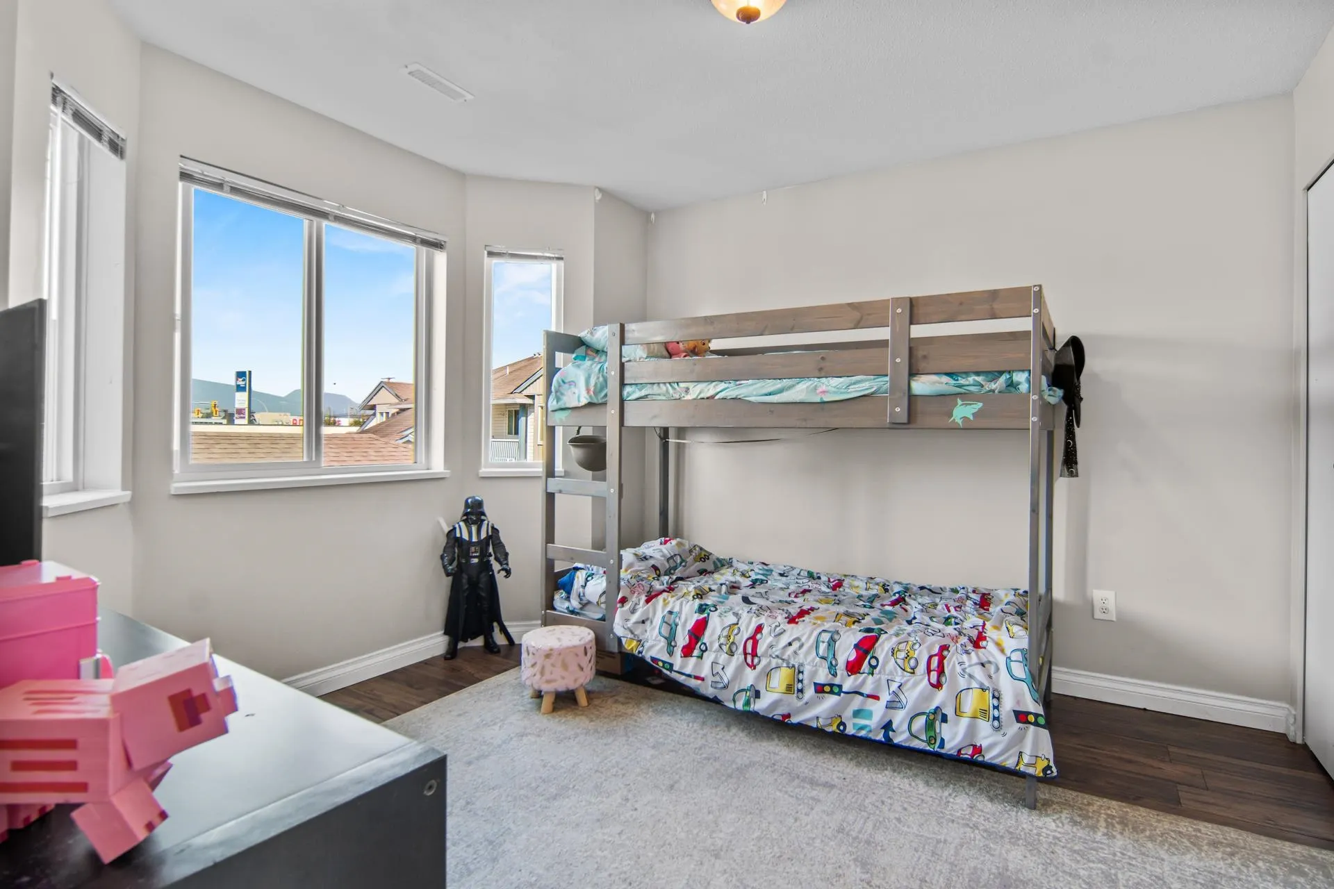 20 45435 Knight Road