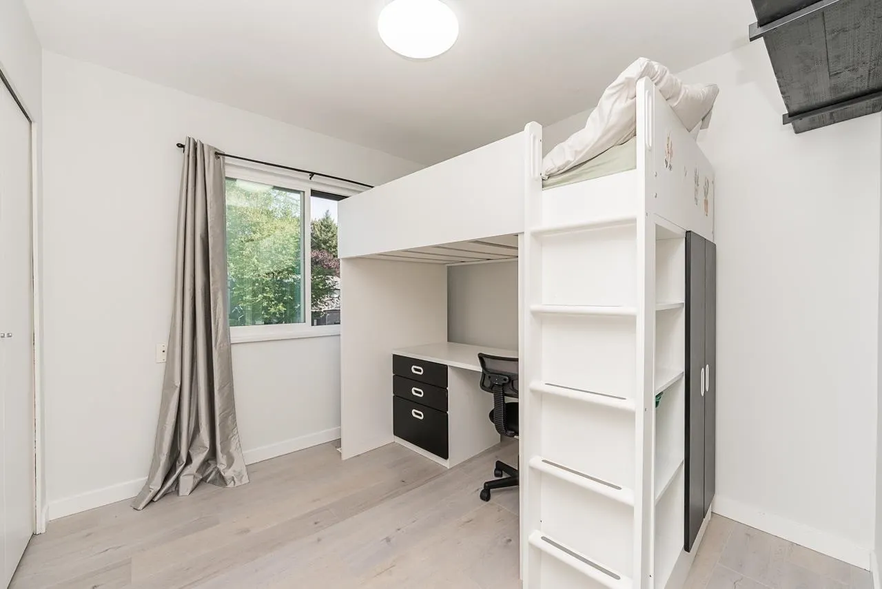 20476 Telegraph Trail