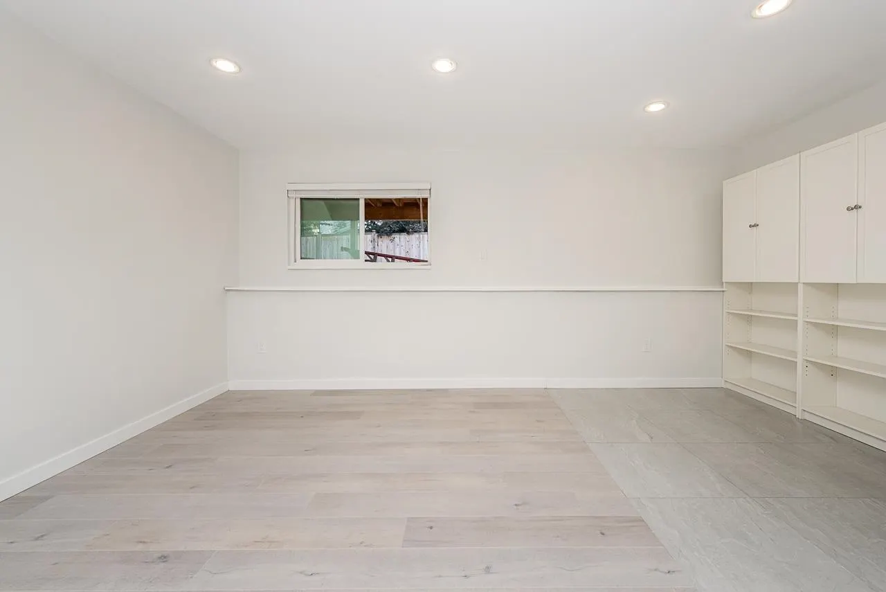 20476 Telegraph Trail
