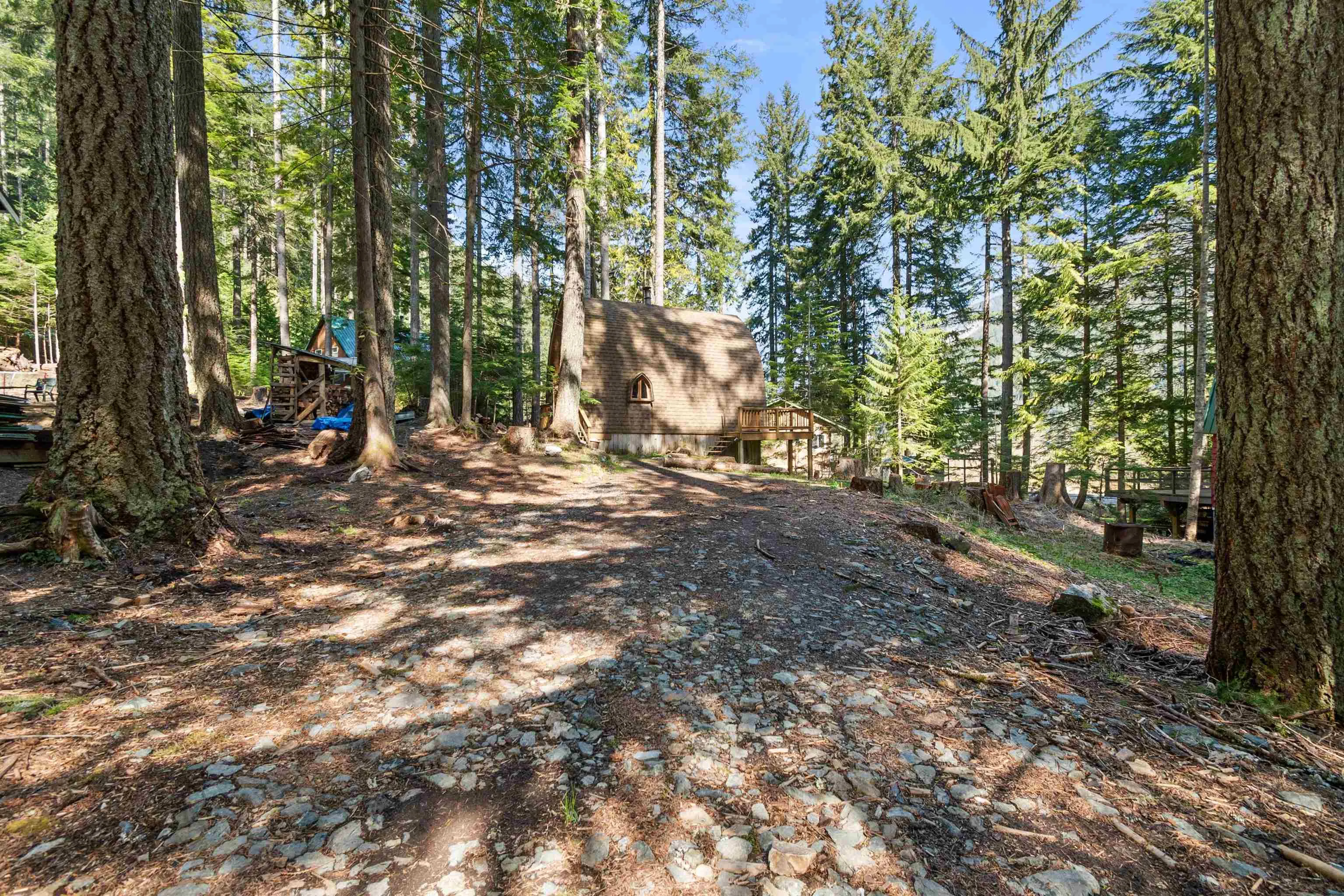 71649 Pitch Place