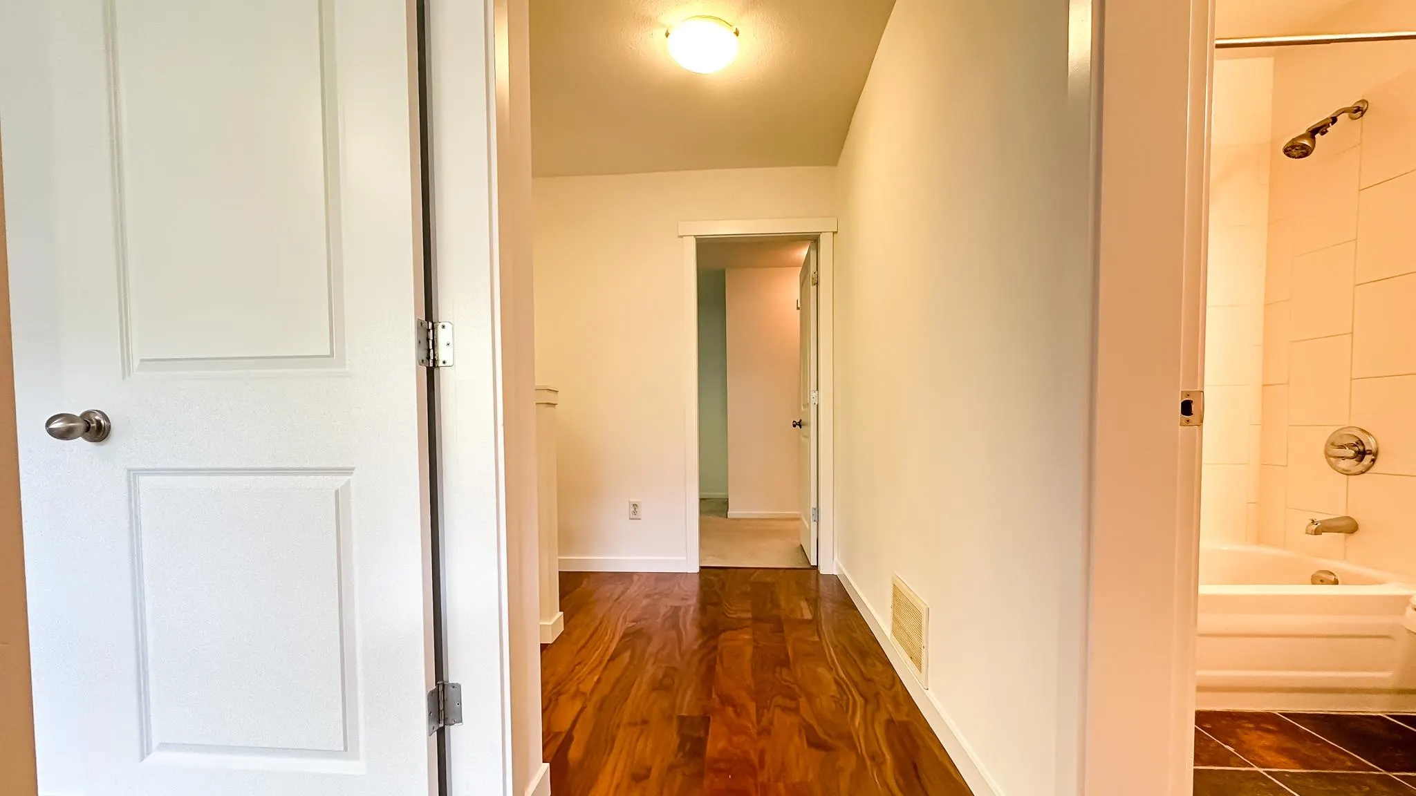 100 Klahanie Drive