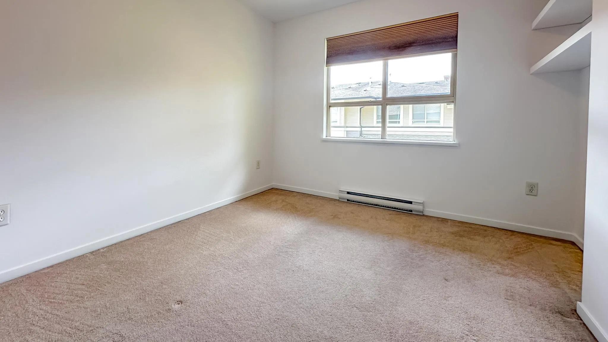 100 Klahanie Drive