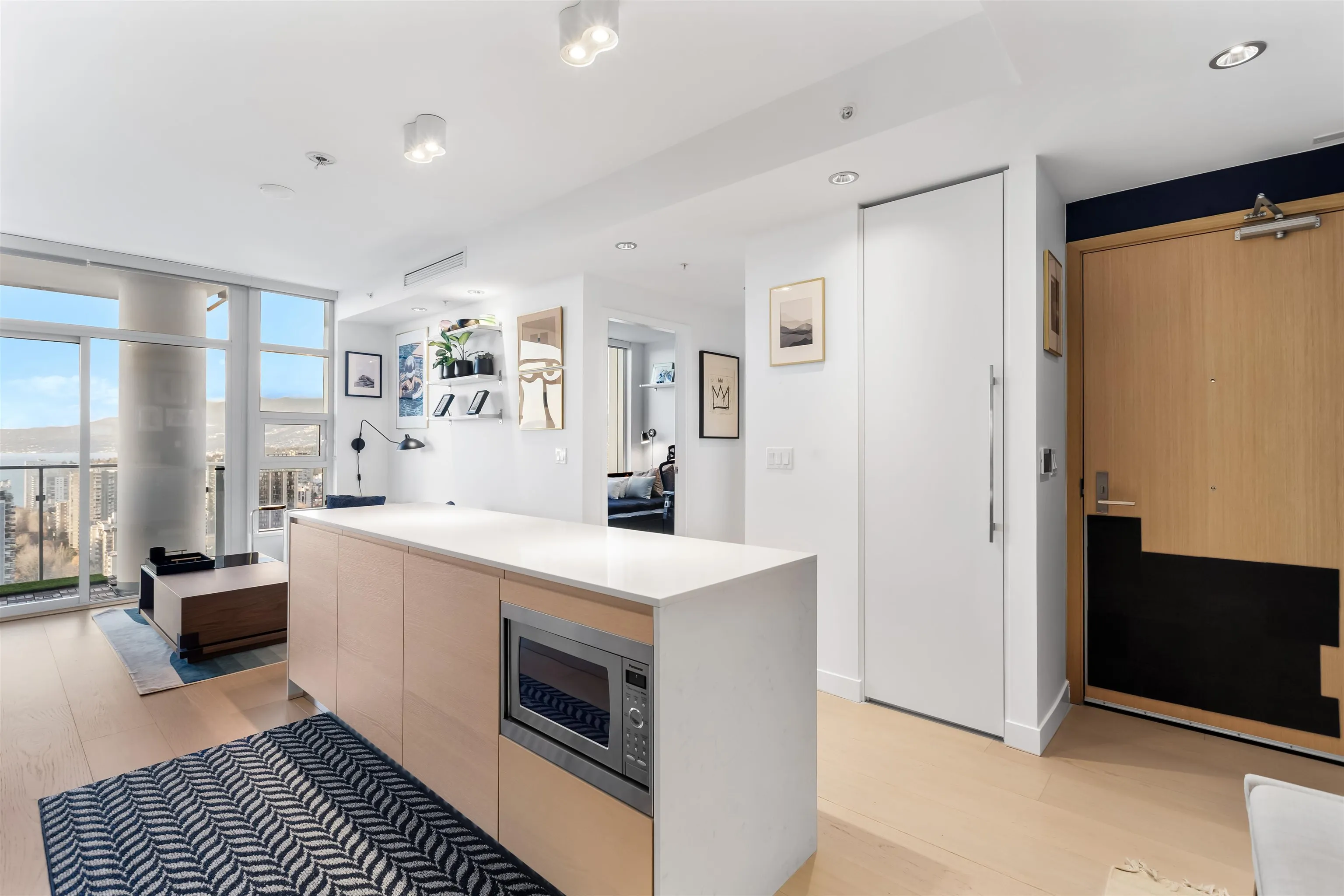 3601 1289 Hornby Street