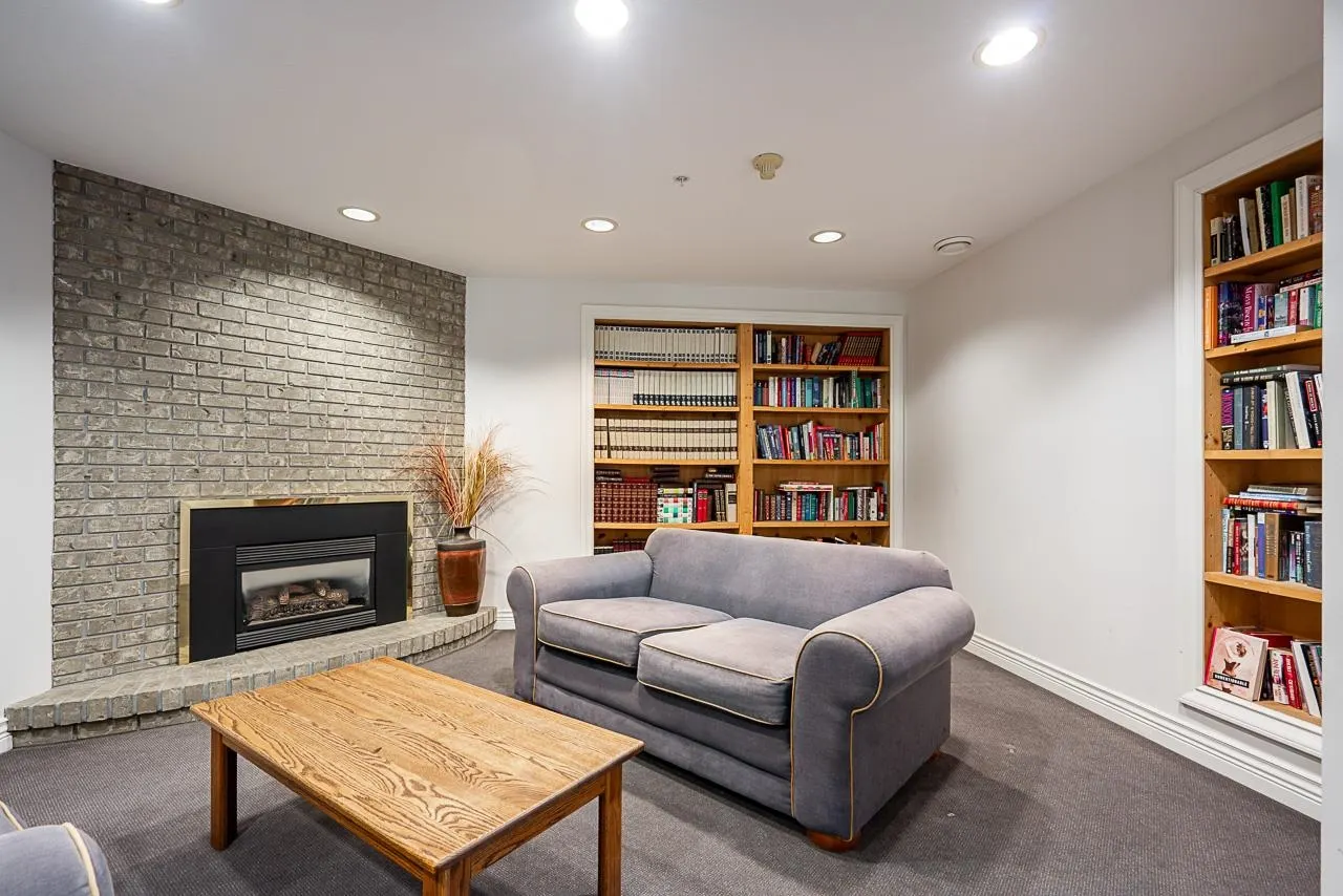401 20237 54 Avenue