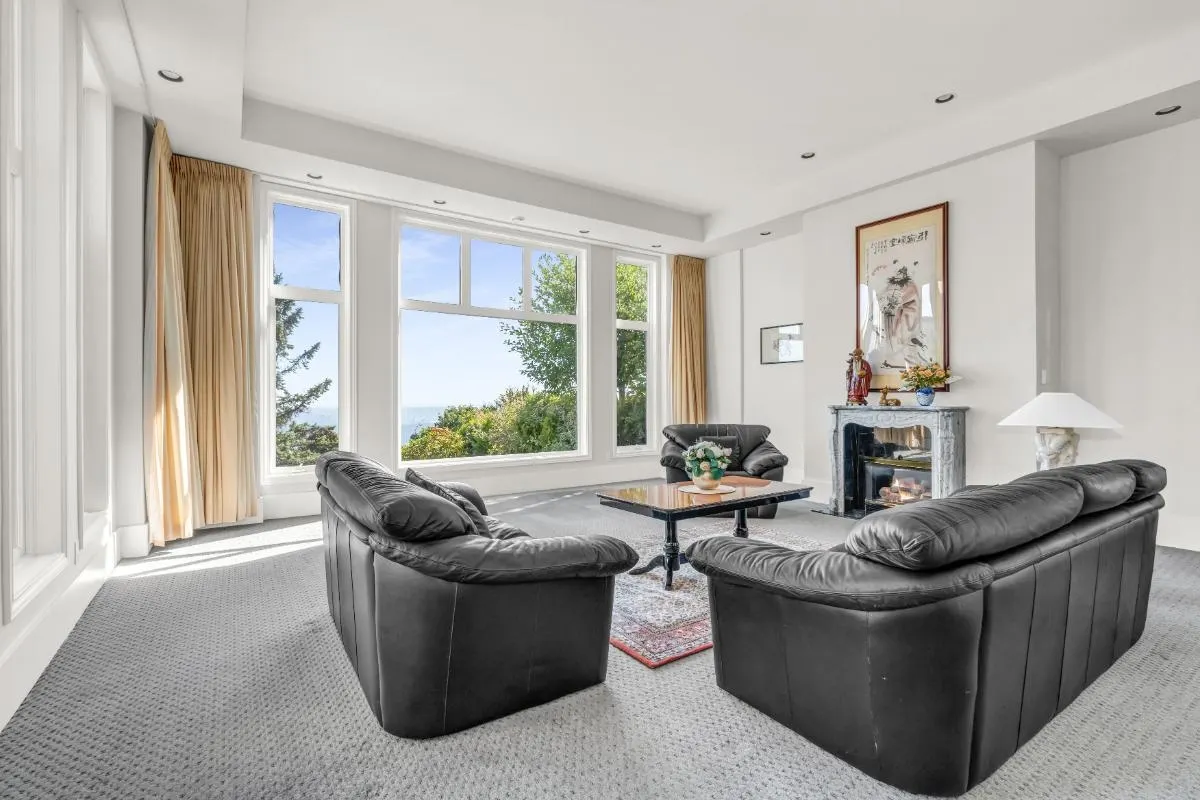 1437 Bramwell Road